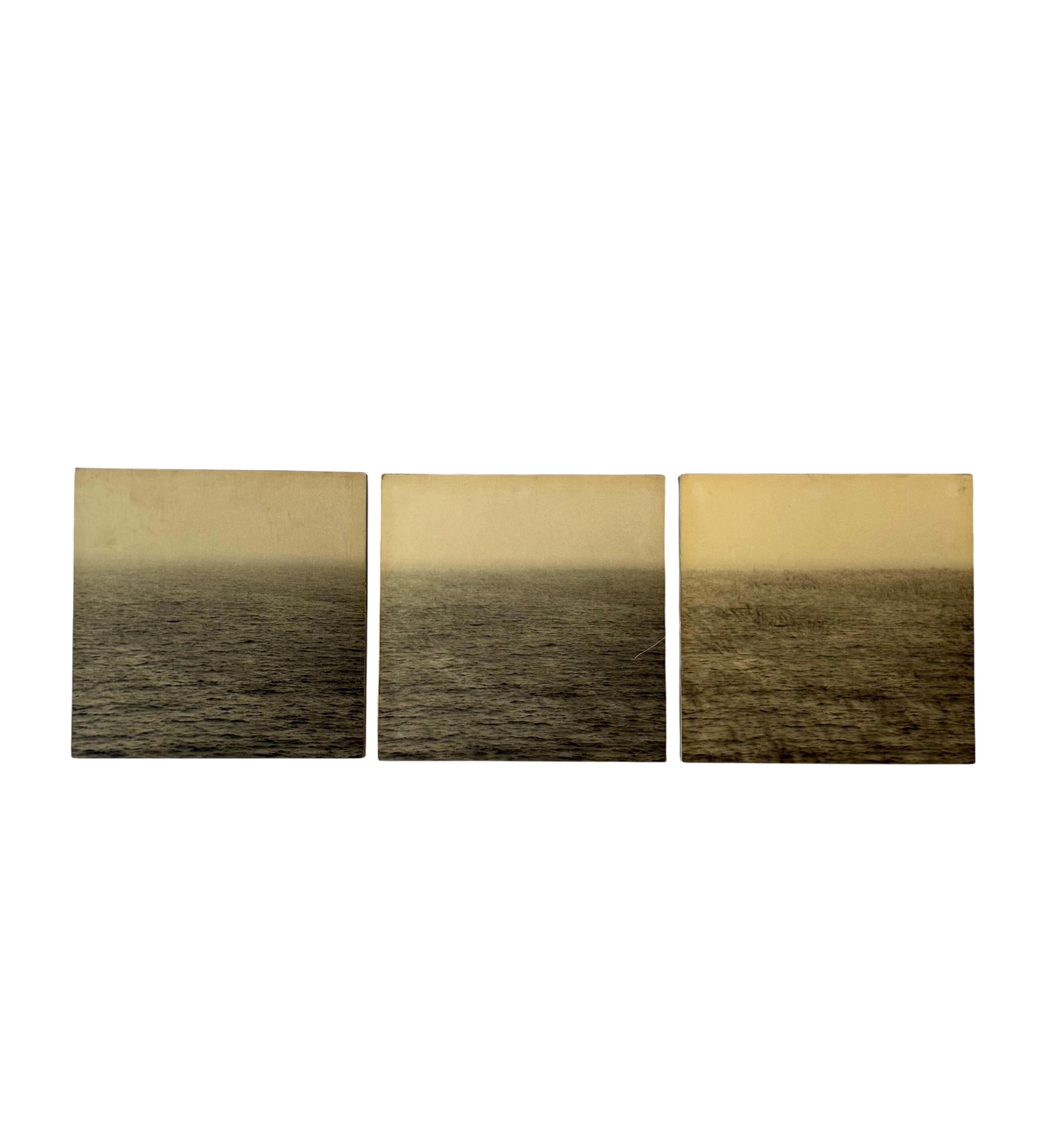 Late 20th Century Gerry Hunt (1927 - 2023), set of  3 photos mounted on wood panels, UK 1977 en vente