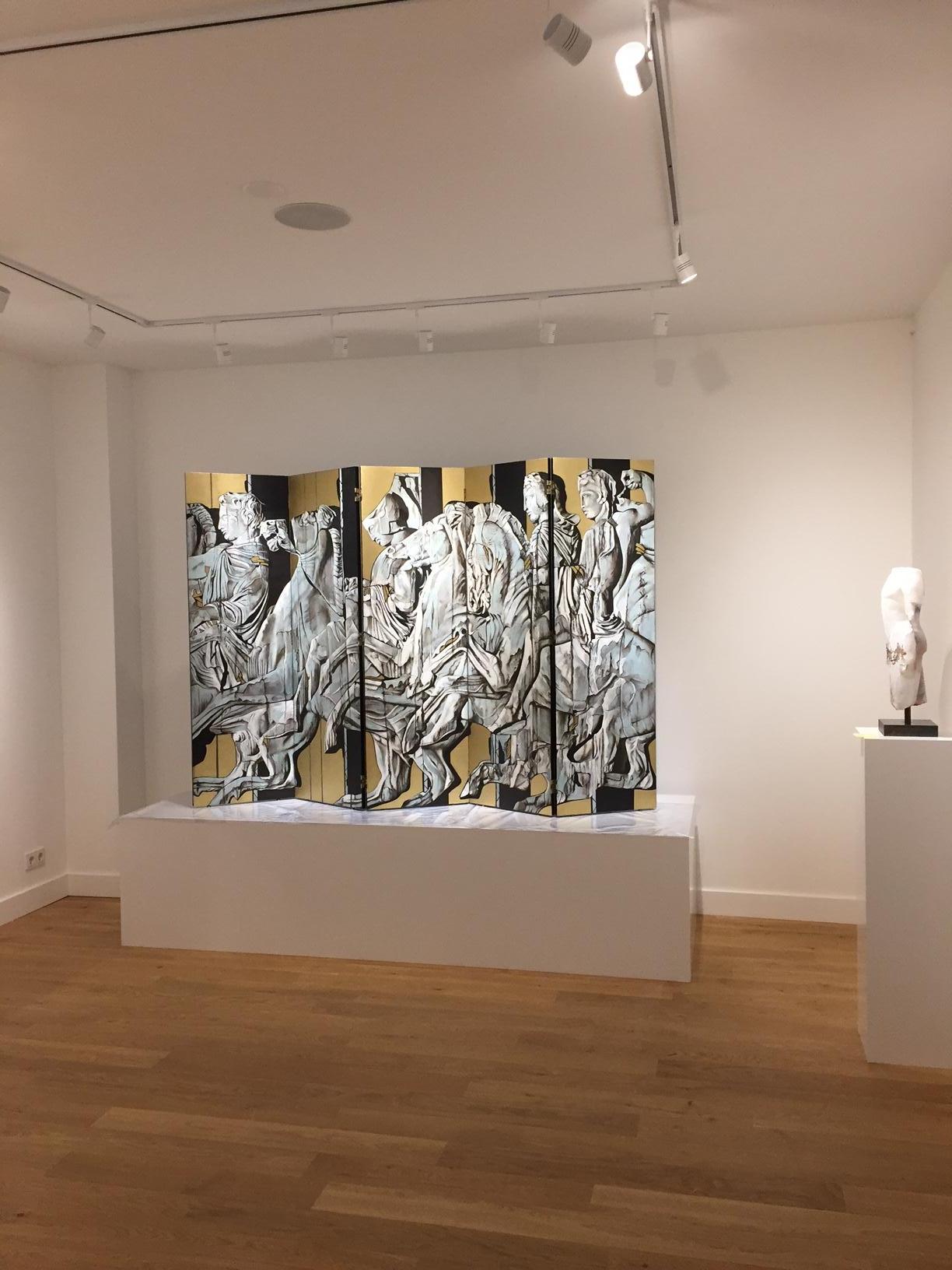 Victory One Timeless Heroes of the Parthenon Room Divider Tempera Gold En stock - Contemporain Art par Gerti Bierenbroodspot
