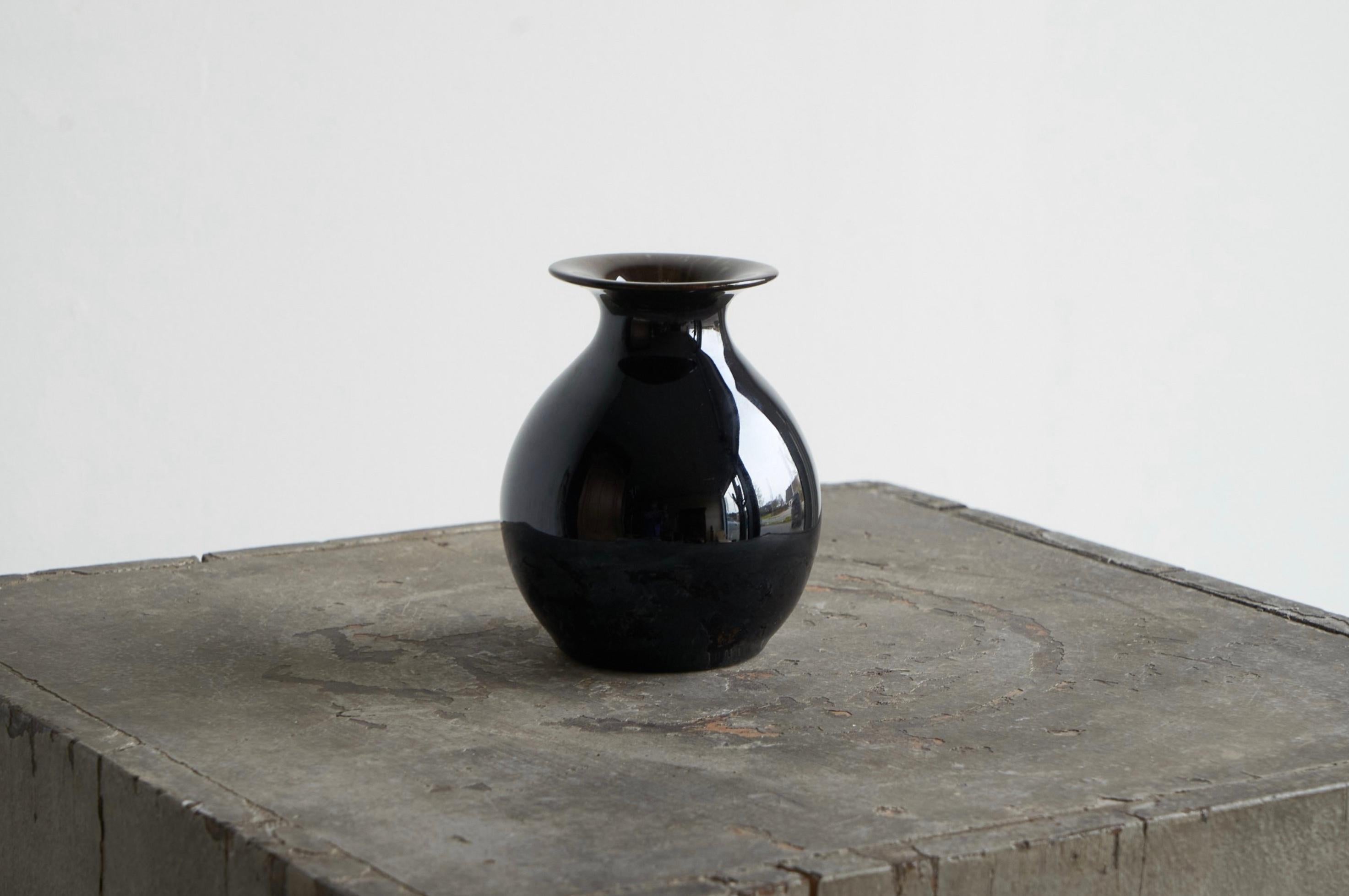 Gertrud and Otto Natzler Rare Studio Pottery Vaso della metà del XX secolo In condizioni buone in vendita a Meer, VAN