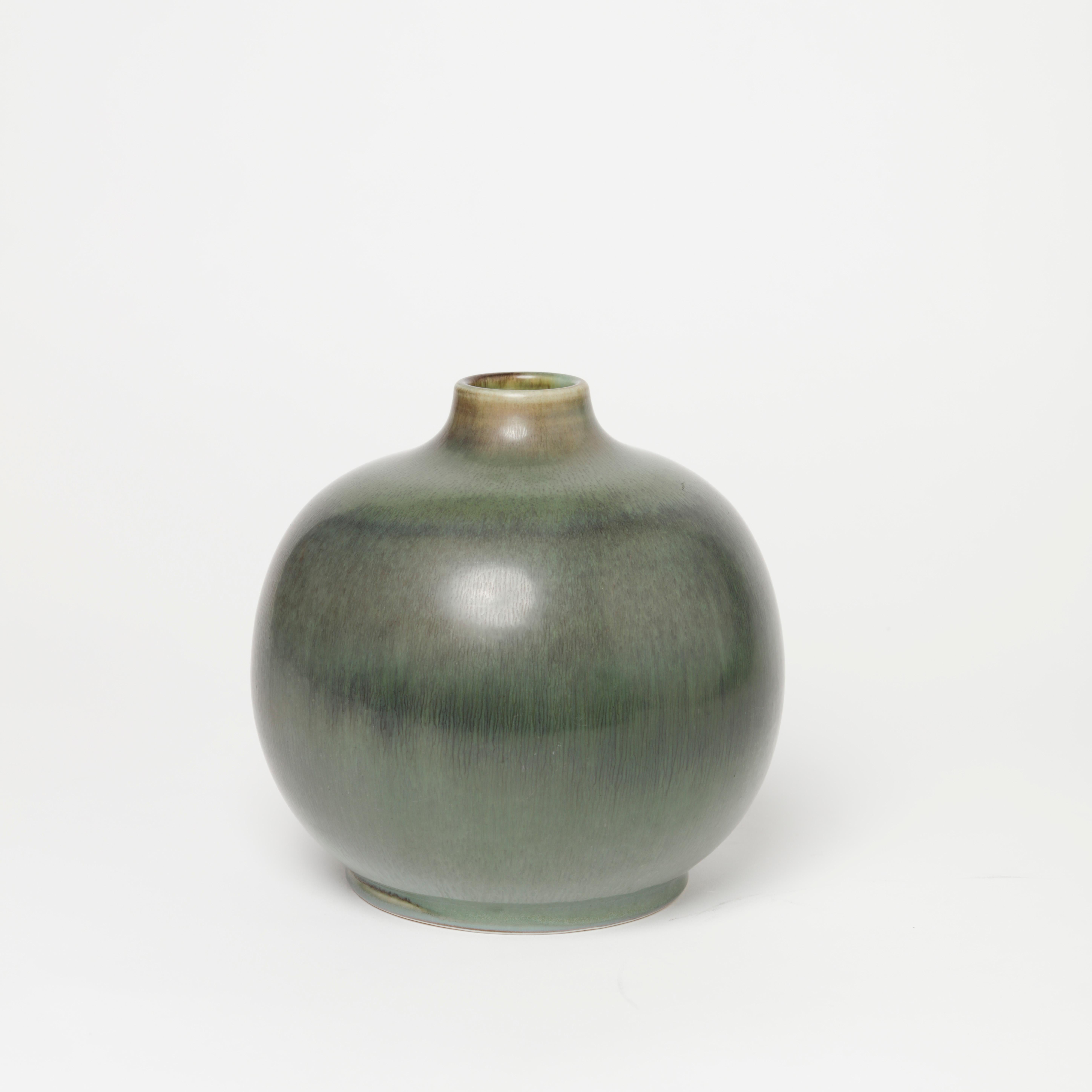 Swedish Gertrud Lönegren Stoneware Vase for Rörstrand, 1940s For Sale