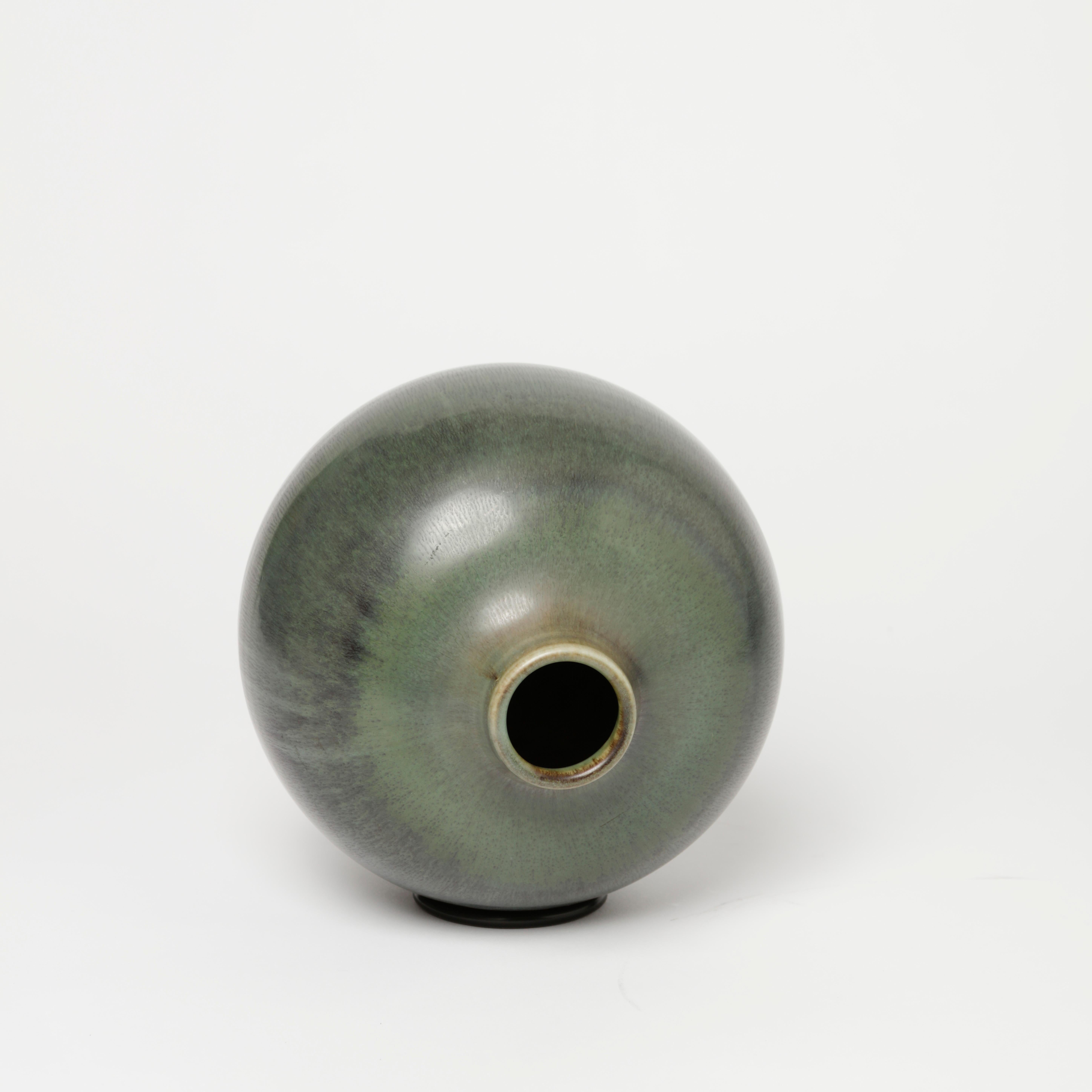 Gertrud Lönegren Stoneware Vase for Rörstrand, 1940s For Sale 1