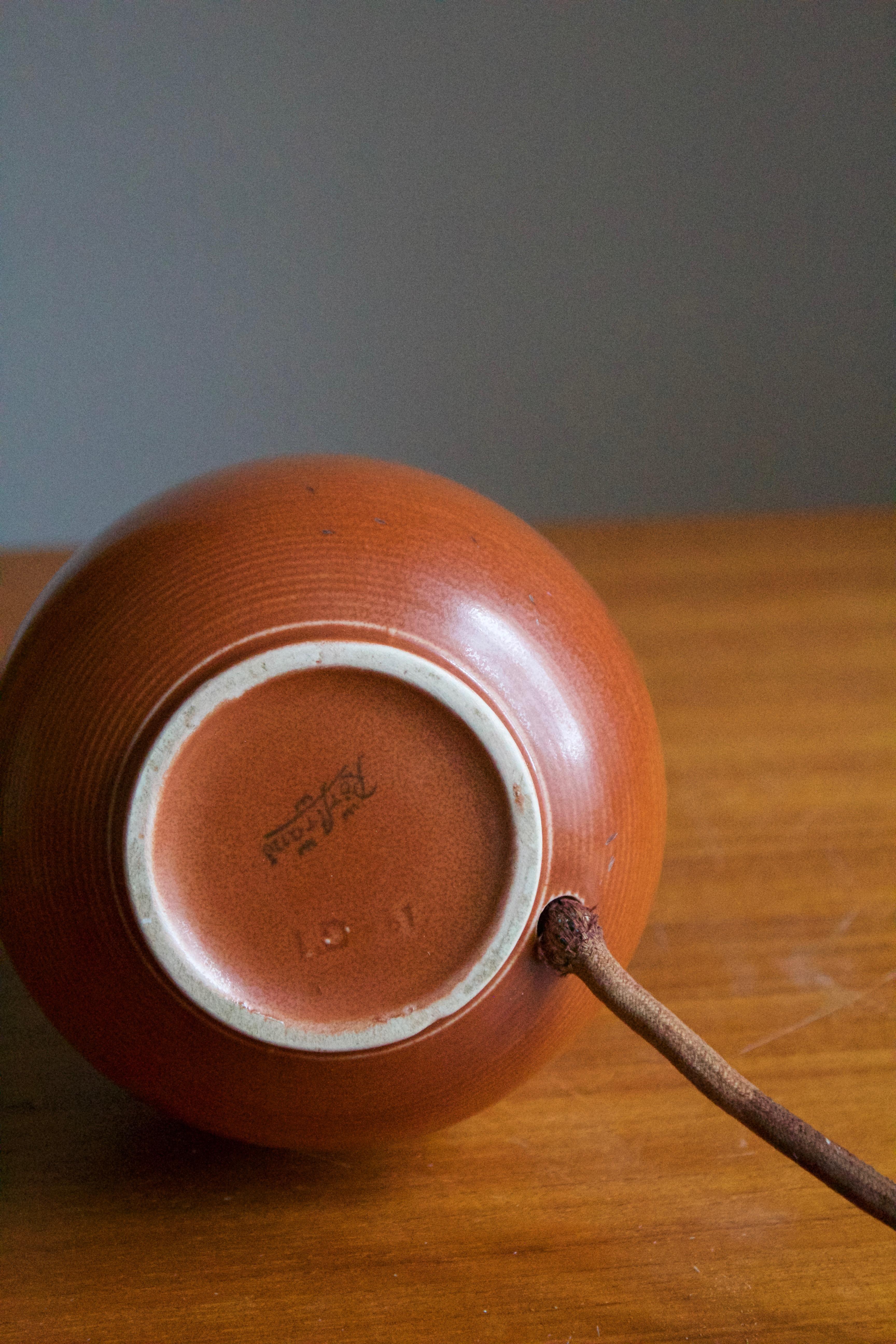 Gertrud Lönegren, Table Lamp, Orange Glazed Stoneware, Rörstrand, 1940s In Good Condition In High Point, NC