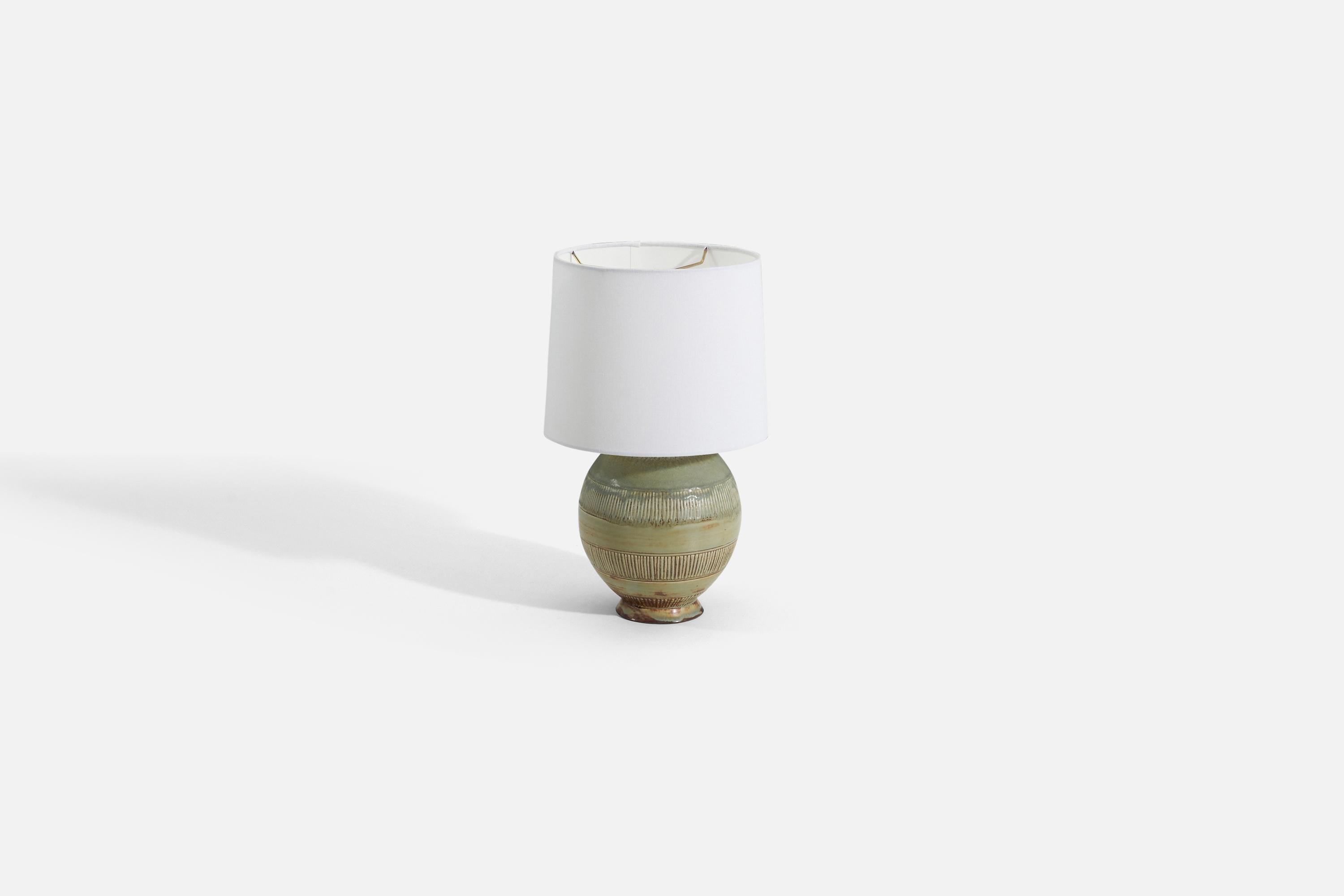 Gertrud Lönegren, Table Lamp, Green-Glazed Stoneware, Rörstrand, 1940s In Good Condition For Sale In High Point, NC