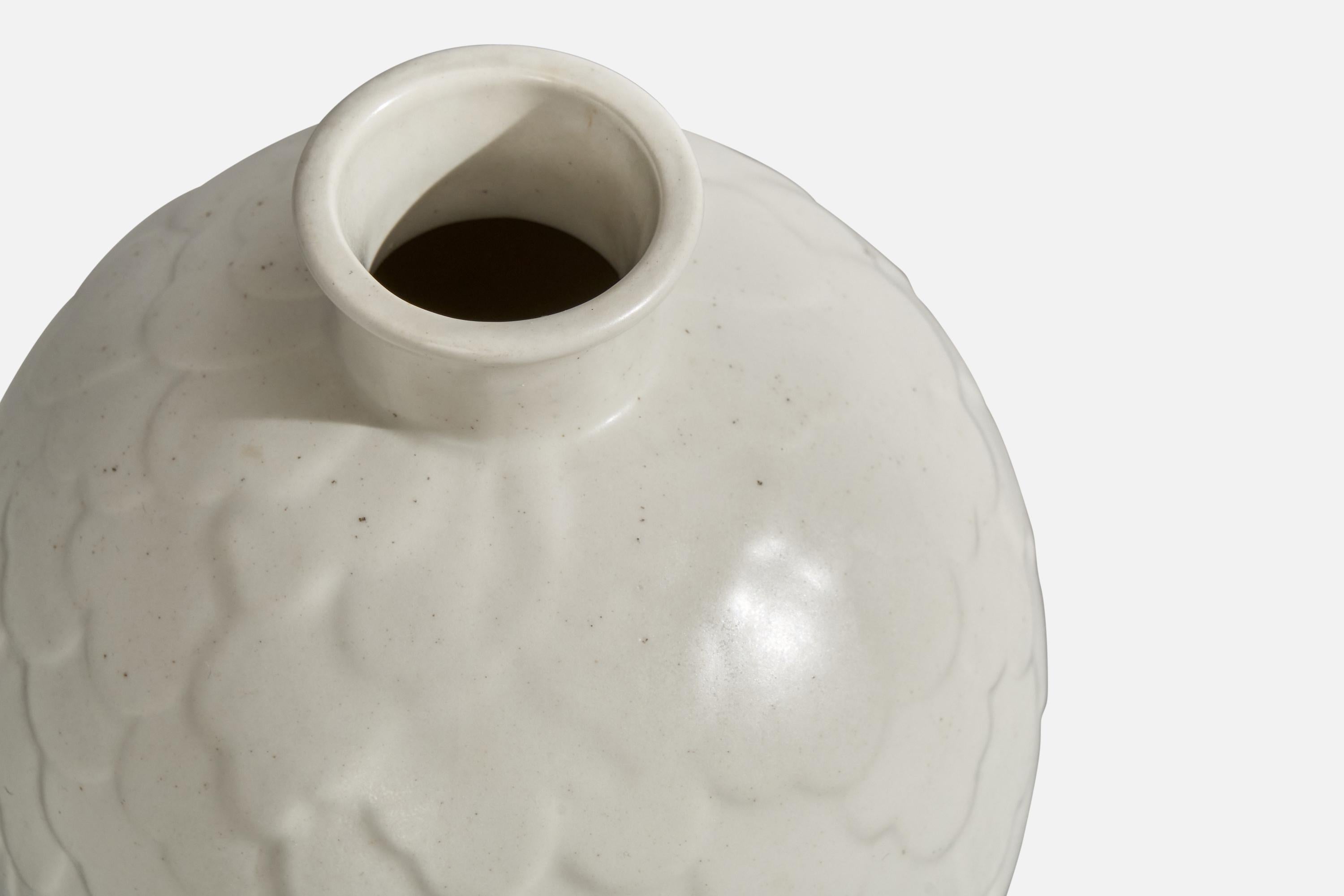 Gertrud Lönegren, Vaso, Gres, Svezia, anni '40 In condizioni buone in vendita a High Point, NC