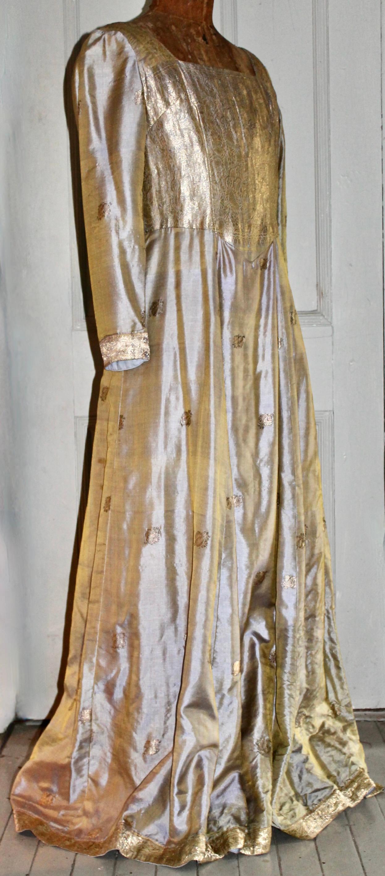 Women's Gertrude Arzt of Huntington (Texas) Silk/Satin Metallic Gold Gown For Sale