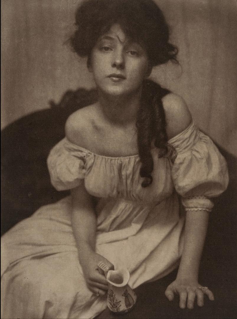 Gertrude Kasebier Portrait Photograph - Portrait of Miss N. (Evelyn Nesbit)