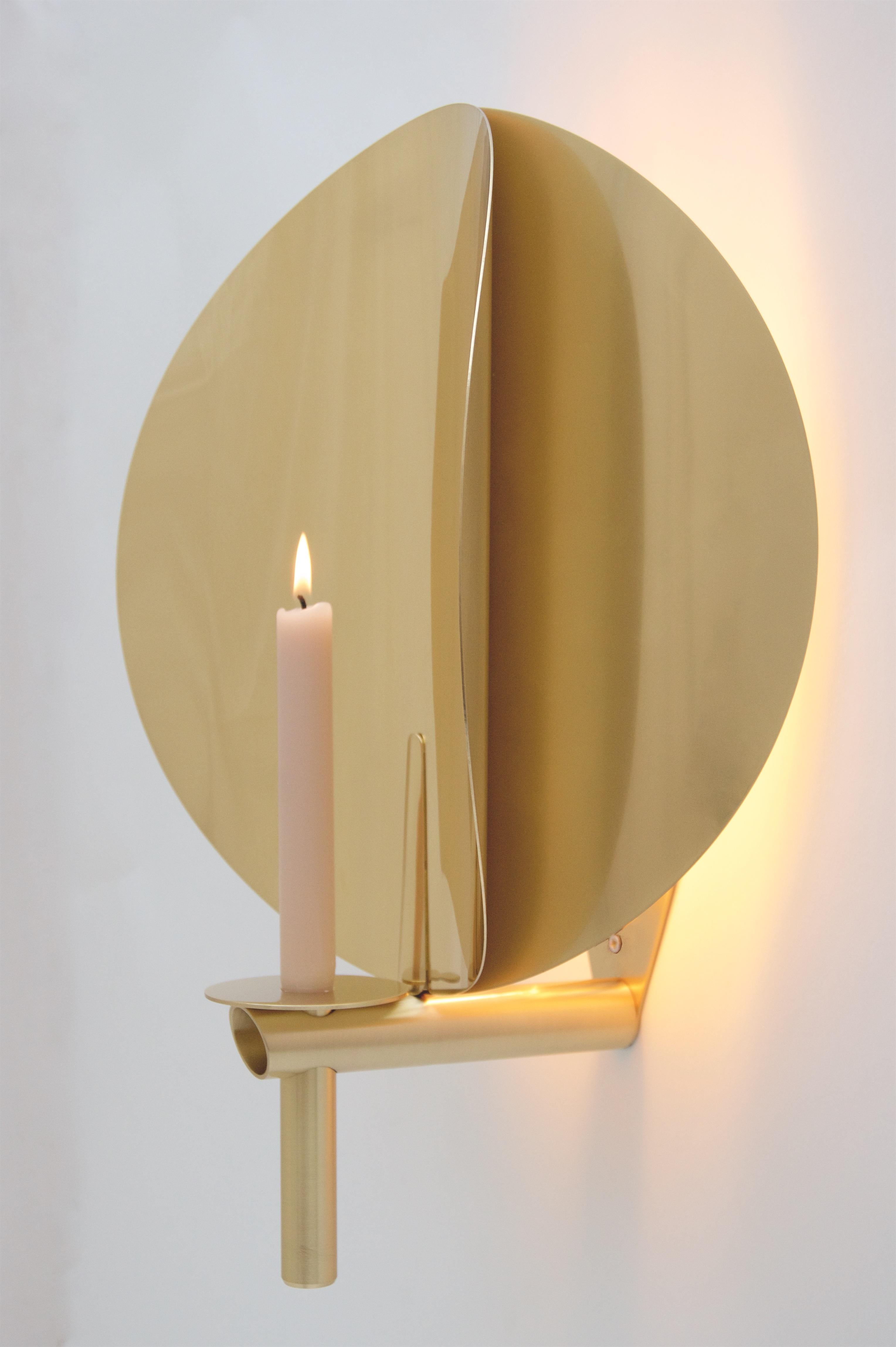 Wall sconce conceptualized by Marion Mezenge in 2022. It is made in brass, and the reflector is in polished brass.

Dimensions: 19.68? x 12.20? x 7.87?

Marion Mezenge
Cradled by the continuous work of her childhood home, Marion Mezenge