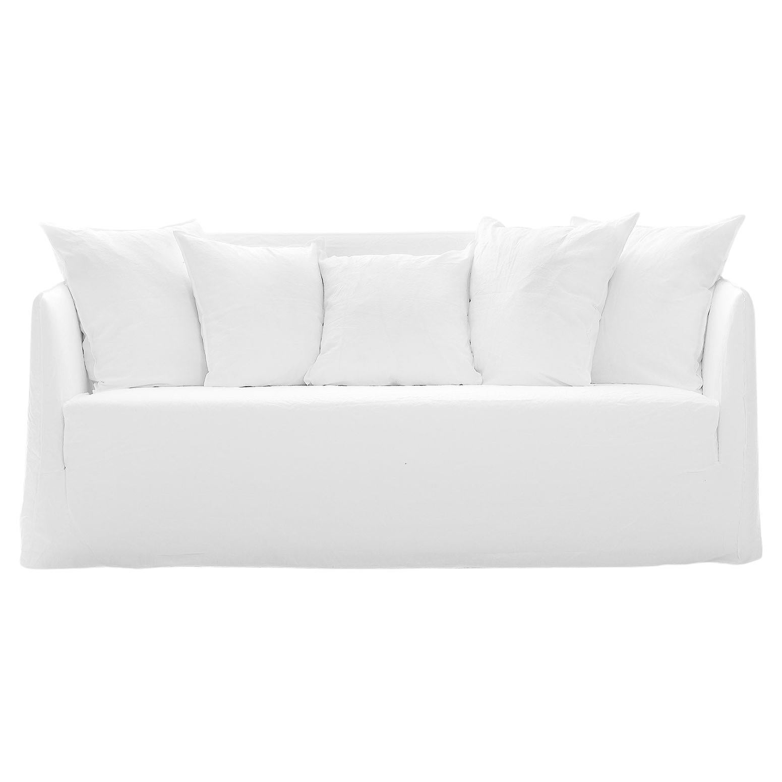 Gervasoni Ghost 10 Sofa in White Linen Upholstery by Paola Navone For Sale