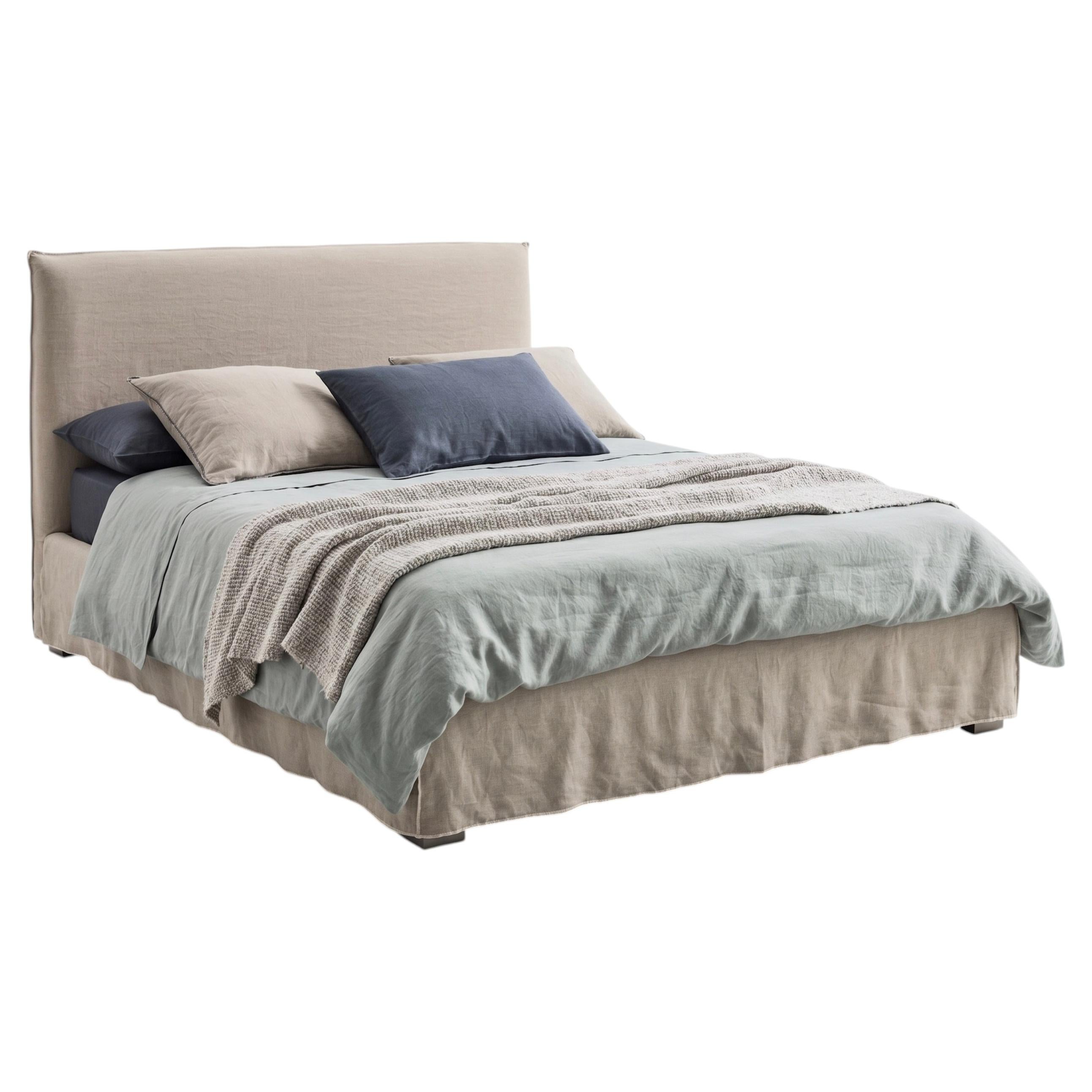 Gervasoni Ghost 80 E Double Bed design Paola Navone - New Linum For Sale