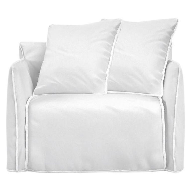 Gervasoni Ghost Out 09 Loveseat in Aspen 03 Upholstery di Paola Navone in vendita