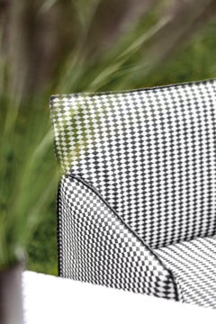 Gervasoni GHOST OUT 25 Outdoor Chair with Armrests - Paola Navone - Lisboa