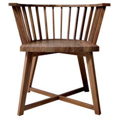 Gervasoni Grauer 24-Stuhl aus natürlich lackiertem amerikanischem Nussbaumholz von Paola Navone