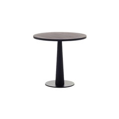 Mesa Gervasoni Gris 39 con base de hierro fundido y tablero de nogal negro by Paola Navone