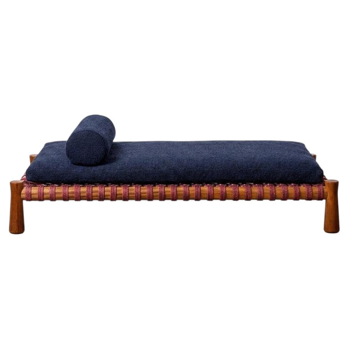 Gervasoni GUNA 01 Outdoor Daybed – Chiara Andreatti - Red in vendita