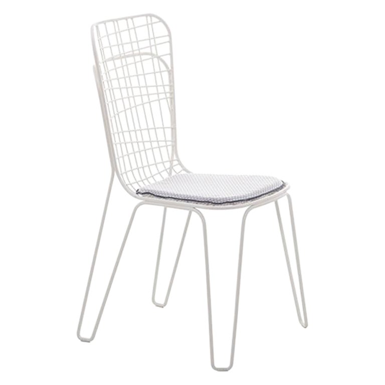 Silla Gervasoni Inout 875 en tapicería Oslo 05 con estructura de acero lacado en blanco en venta