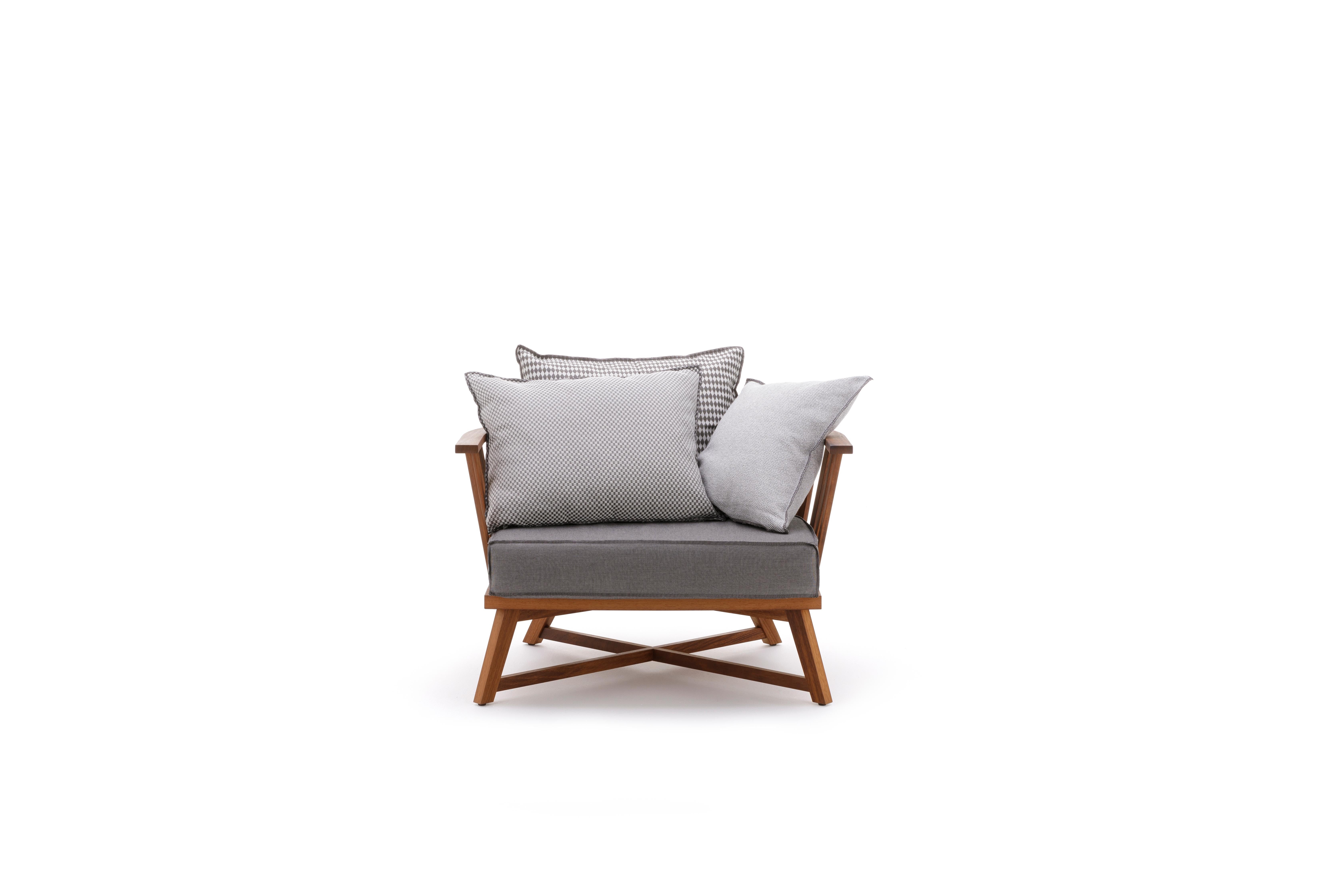Gervasoni Inout Lounge Armchair in Rembrandt Upholstery with Oiled Iroko
