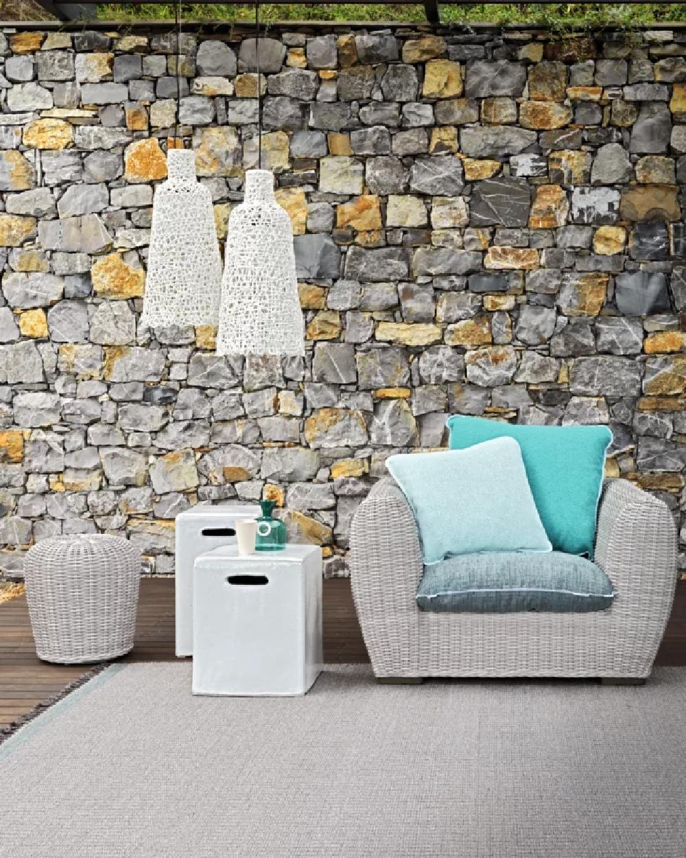 Gervasoni grande table d'appoint Inout 43 en céramique blanche par Paola Navone en vente 2