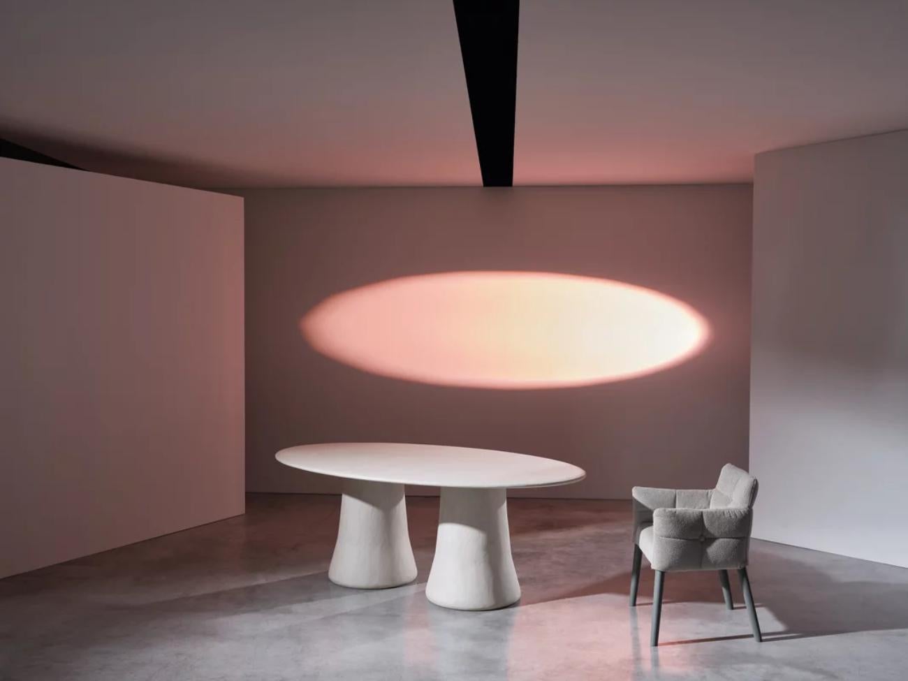 Gervasoni MAE 39 Round Table by Marco Acerbis In New Condition For Sale In Brooklyn, NY