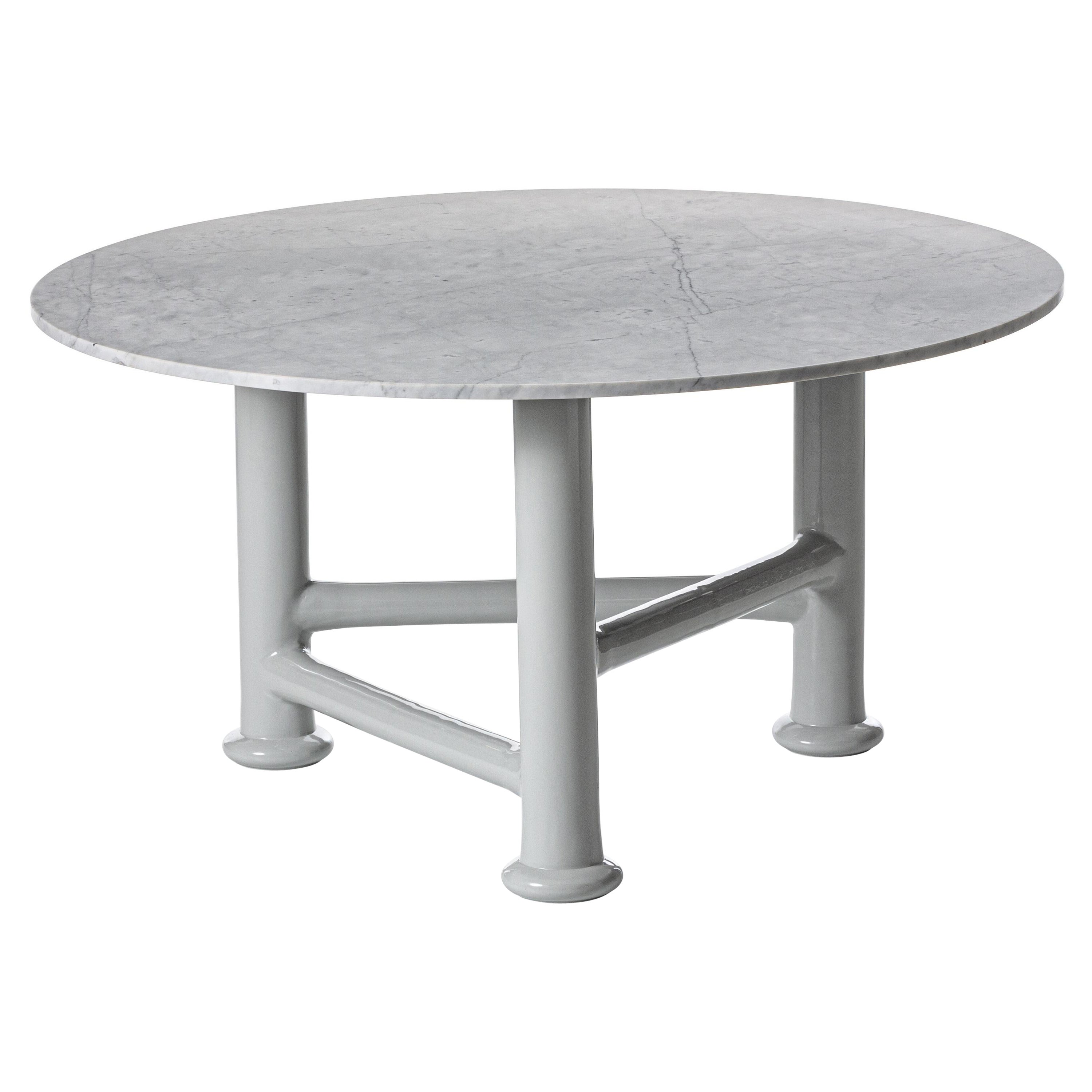 Gervasoni Next 32 Tavolo laccato perla con piano in marmo di Carrara di Paola Navone