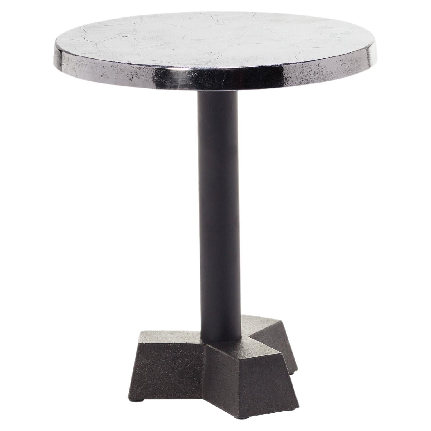 Mesa baja Gervasoni pequeña de latón con tapa de aluminio fundido by Paola Navone