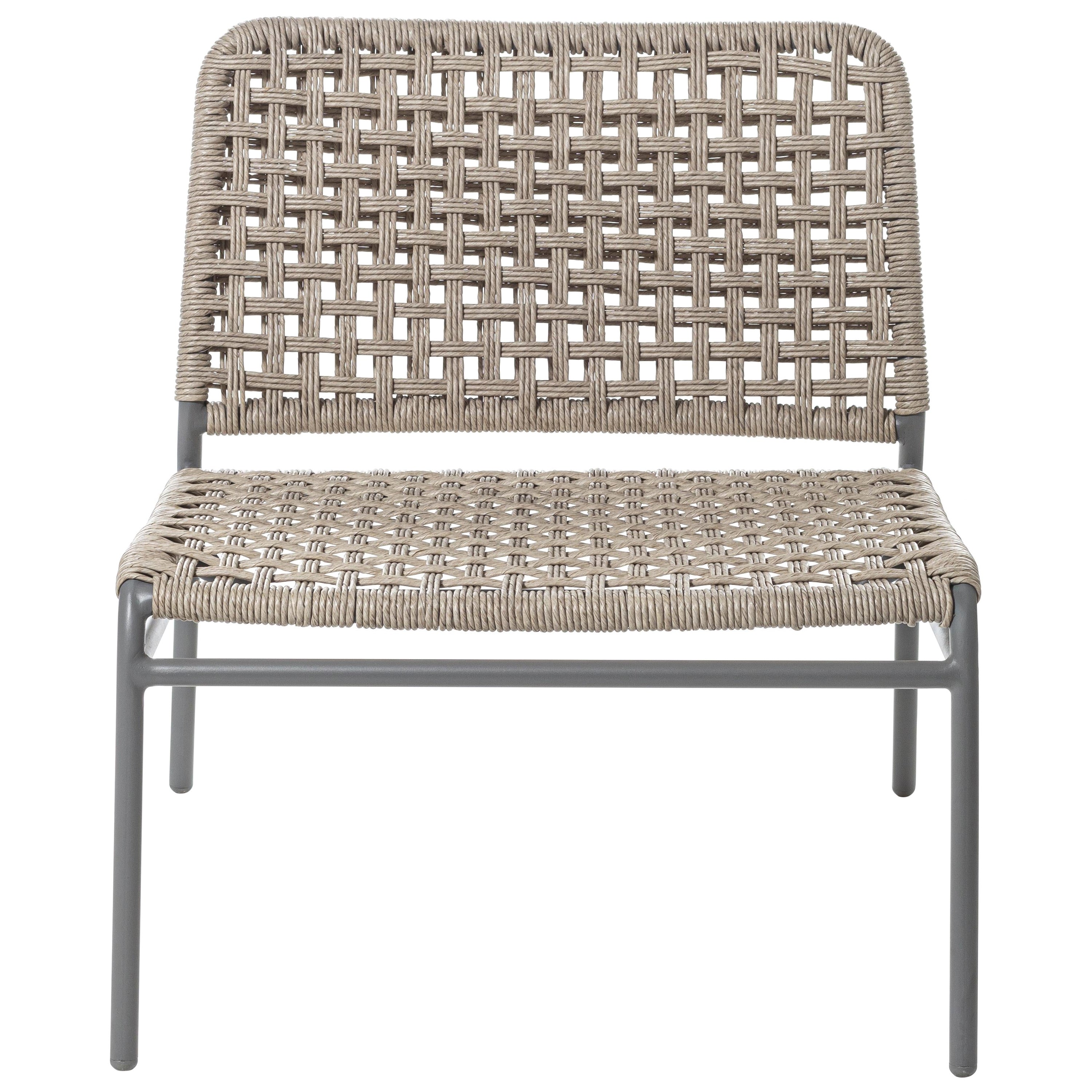 Gervasoni Straw Lounge Chair con struttura in alluminio grigio chiaro e fibra di resina intrecciata