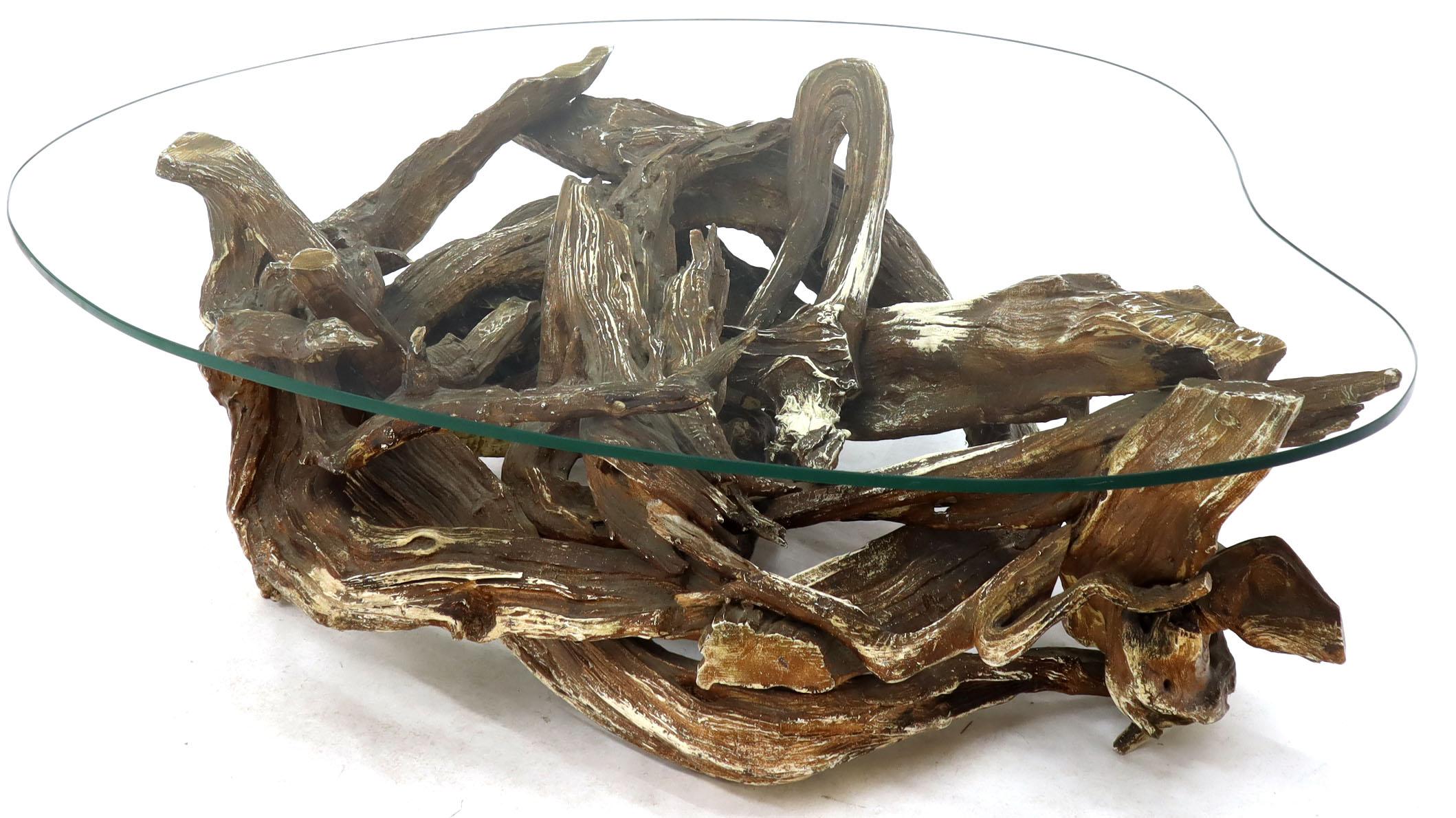 Gesso gewaschen und gebeizt Nierenform Glasplatte Natural Driftwood Couchtisch im Angebot 1
