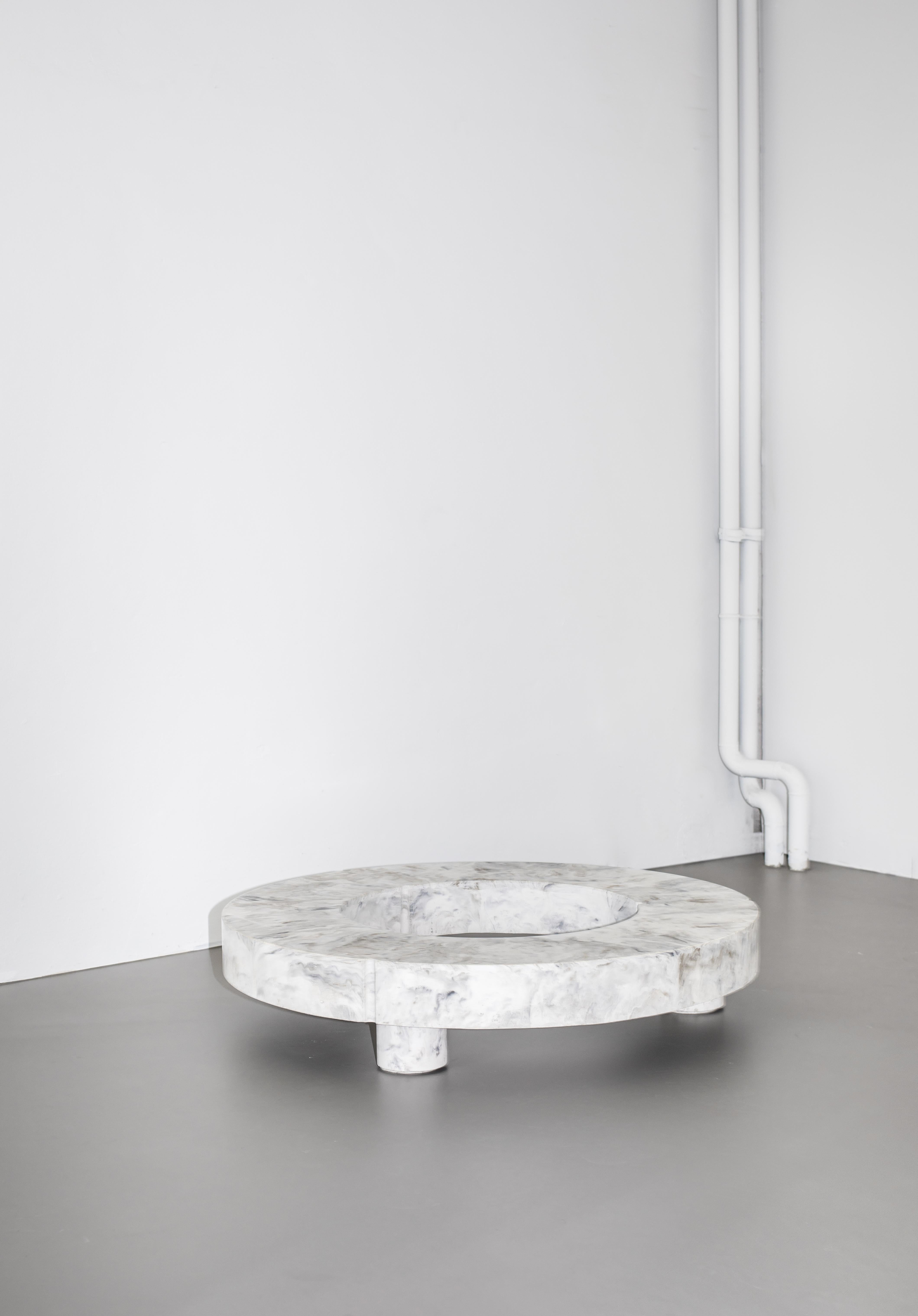 Gestalt Low Table, Signed by Frederik Bogaerts and Jochen Sablon For Sale 5