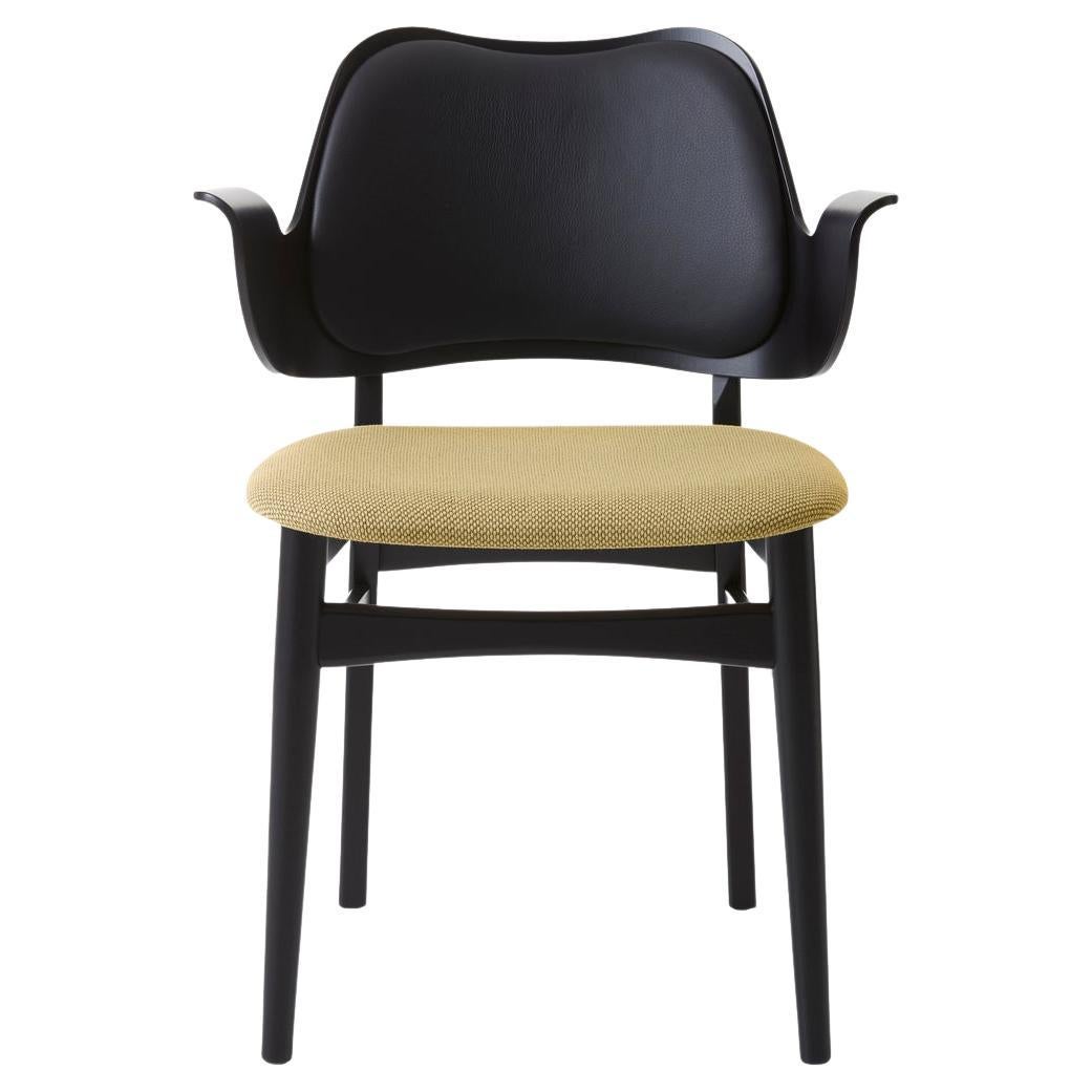 Gesture-Stuhl aus schwarzer Buche und schwarzem Leder mit Butter von Warm Nordic im Angebot