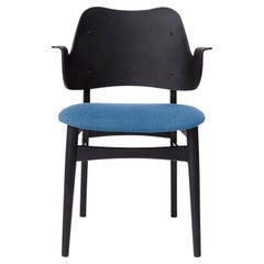 Gesture Chair Black Beech Black Leather Ice Blue by Warm Nordic