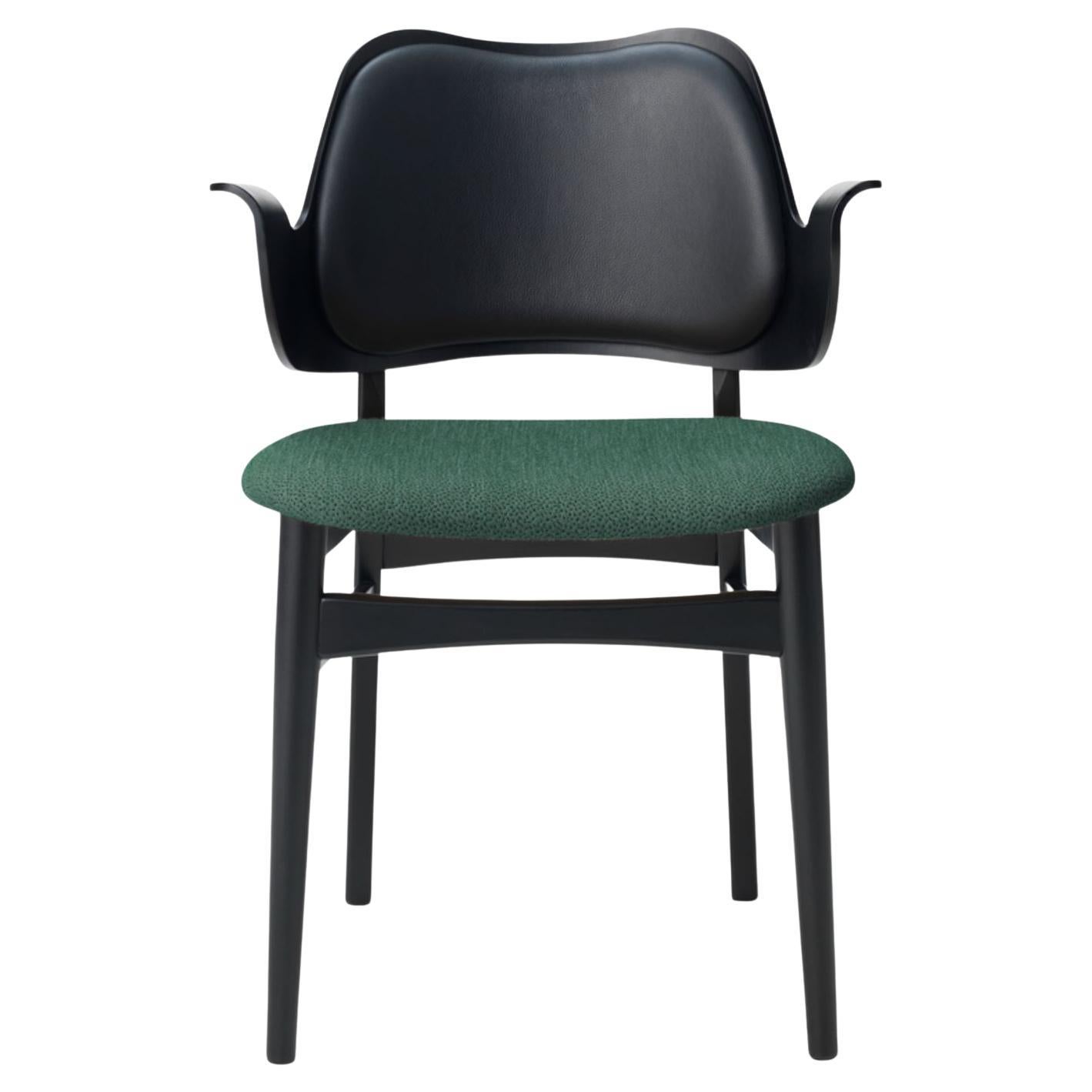 Chaise Gesture en teck et cuir de chêne huilé vert chasseur par Warm Nordic en vente