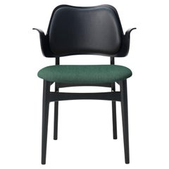 Gesture Chair Teak Oiled Oak Black Leather Hunter Green by Warm Nordic