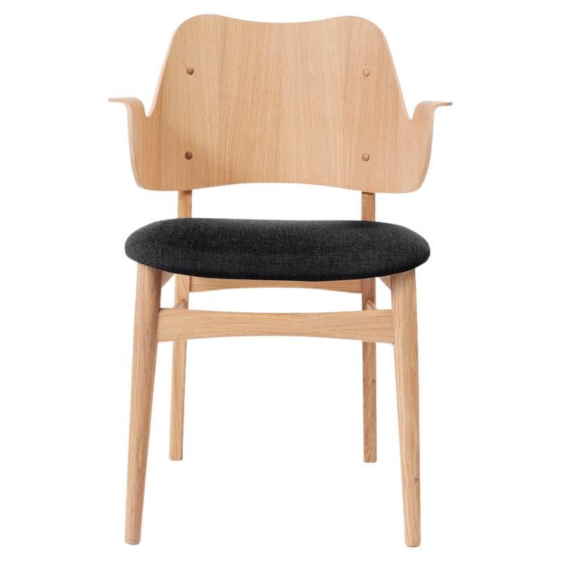 Gesture-Stuhl aus weißer, geölter Eiche in Anthrazit von Warm Nordic im Angebot