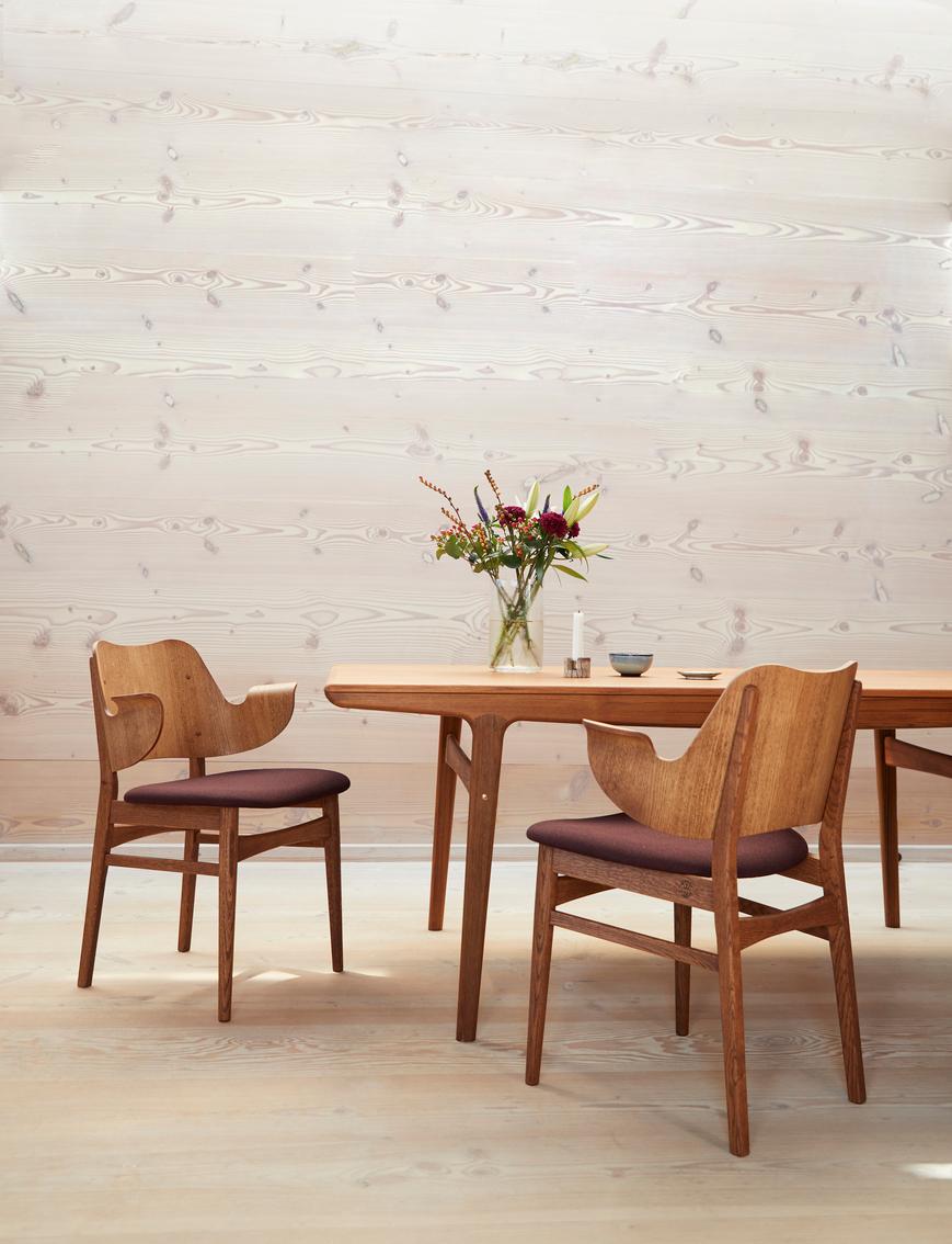 Gesture Lounge Chair Silk Camel Oak by Warm Nordic 10