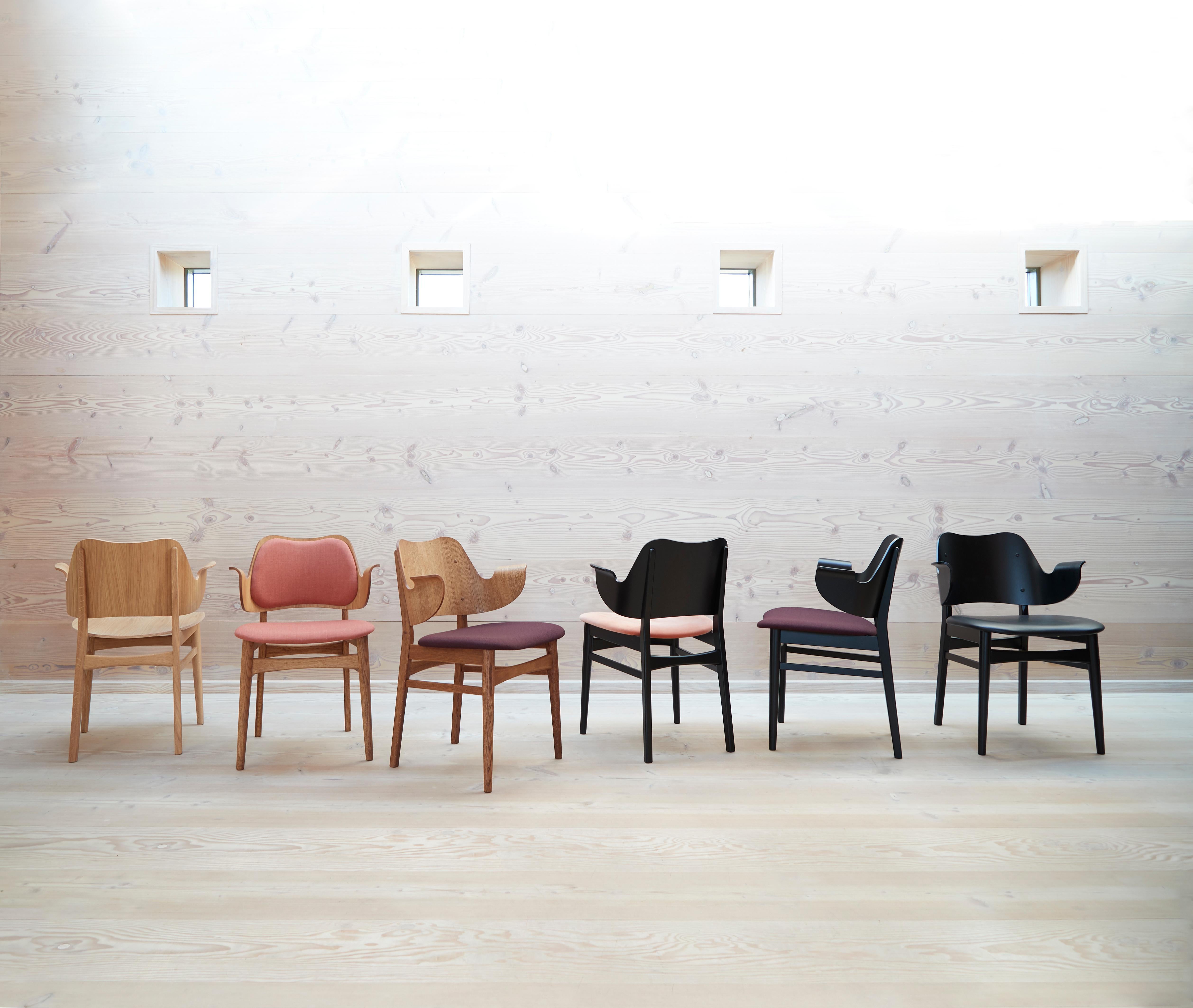 Gesture Zweifarbiger, vollständig gepolsterter Stuhl in Schwarz, von Hans Olsen für Warm Nordic im Angebot 11
