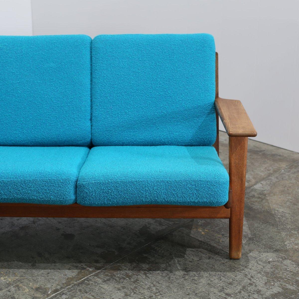 Sofá de tres plazas Getama GE 290 de Hans J. Wegner siglo XX en venta