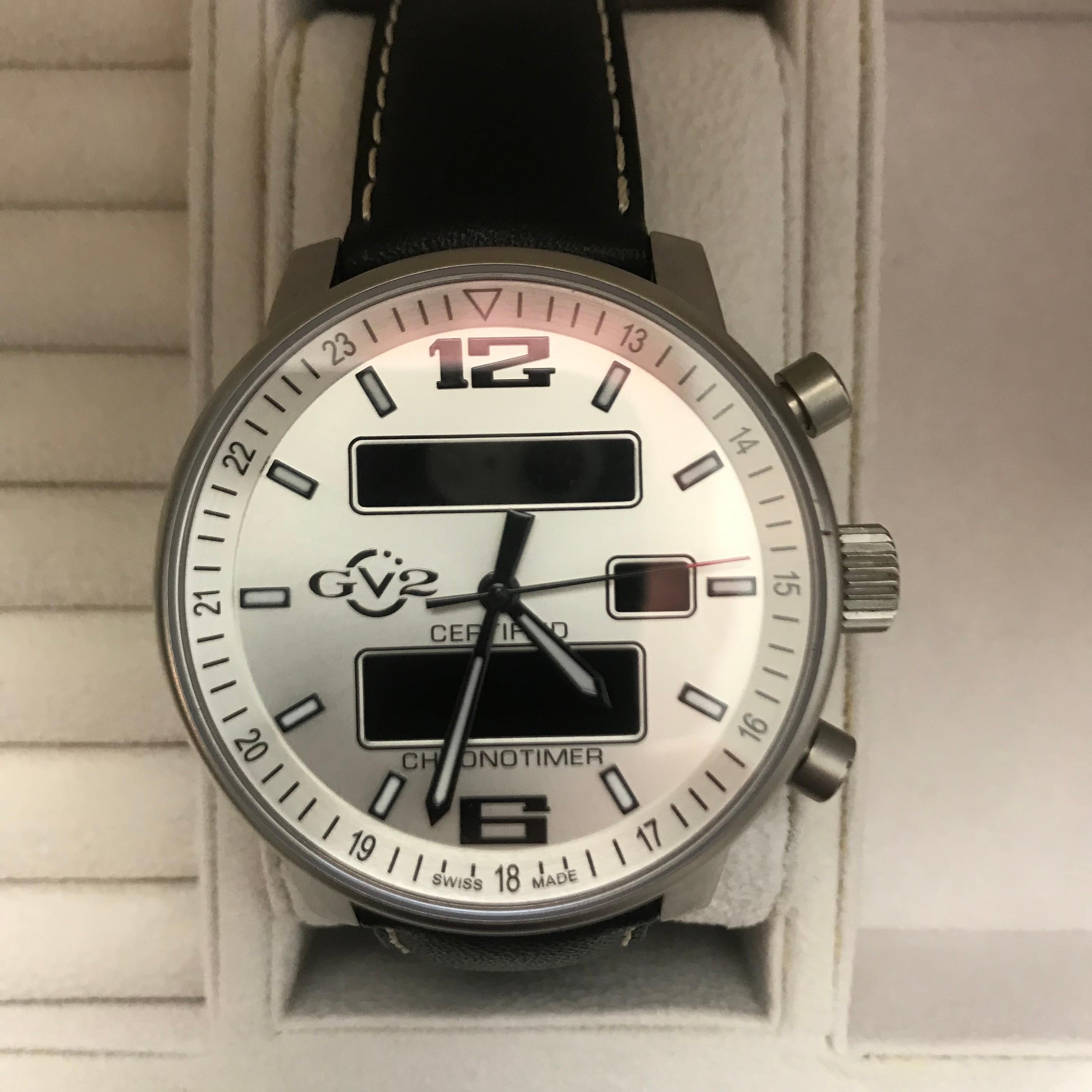 Gevril
Chronotimer anaspace
Ref 4604
Stahl/Lederband
42mm
Doppelte Anzeige. Multifunktional.
Limitierte Auflage 500 Exemplare
Schweizer Fabrikat 
Quarz
Box/Papiere
Neu ab Lager
CIRCA 2000
900 Euro