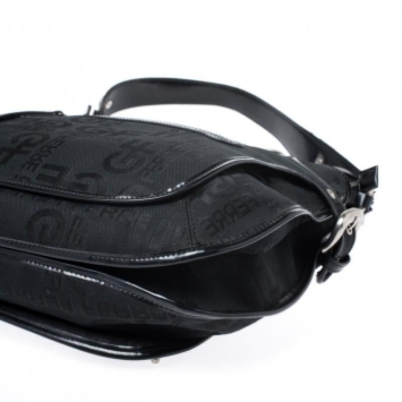 GF Ferre Nero Firma la Zip frontale Hobo in vendita 2