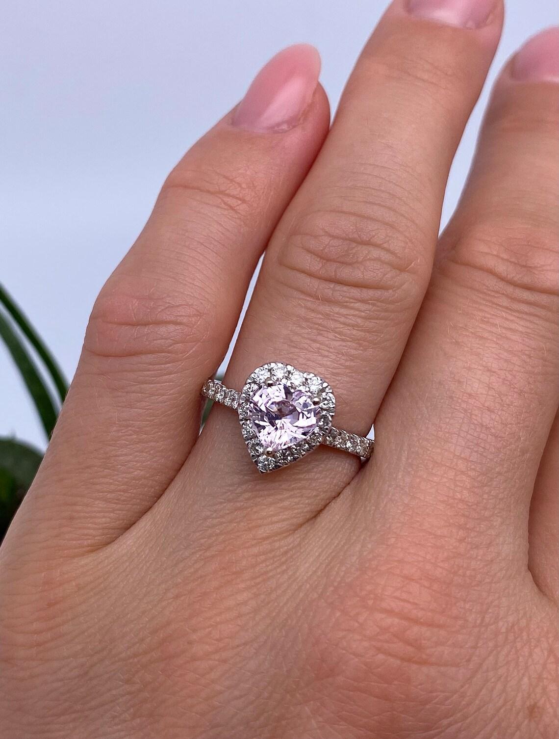 Women's Ring GFCO 1.47Ct Natural Spinel and Diamonds, 14 Karat White Gold, 7US For Sale