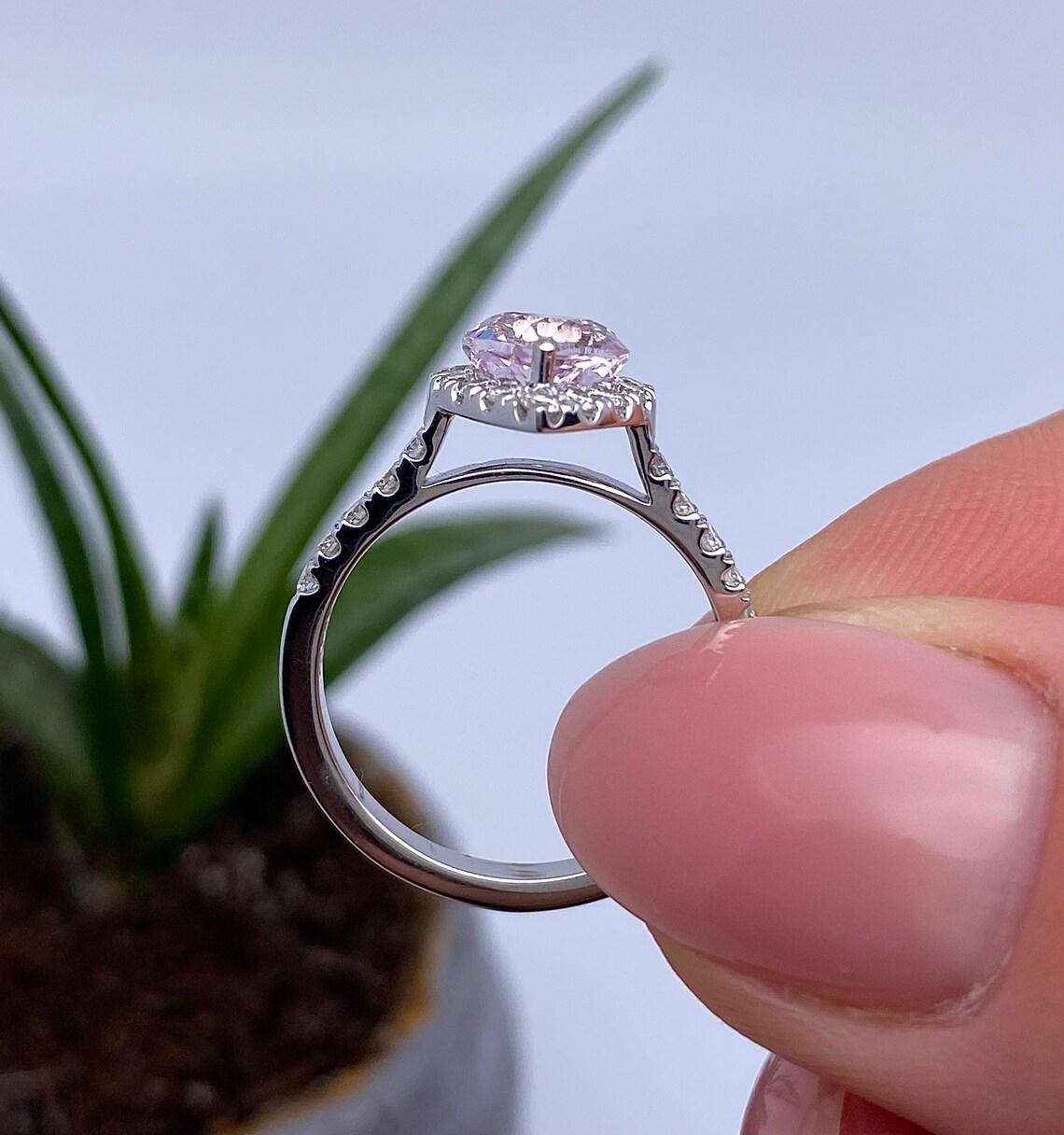 Ring GFCO 1.47Ct Natural Spinel and Diamonds, 14 Karat White Gold, 7US For Sale 1