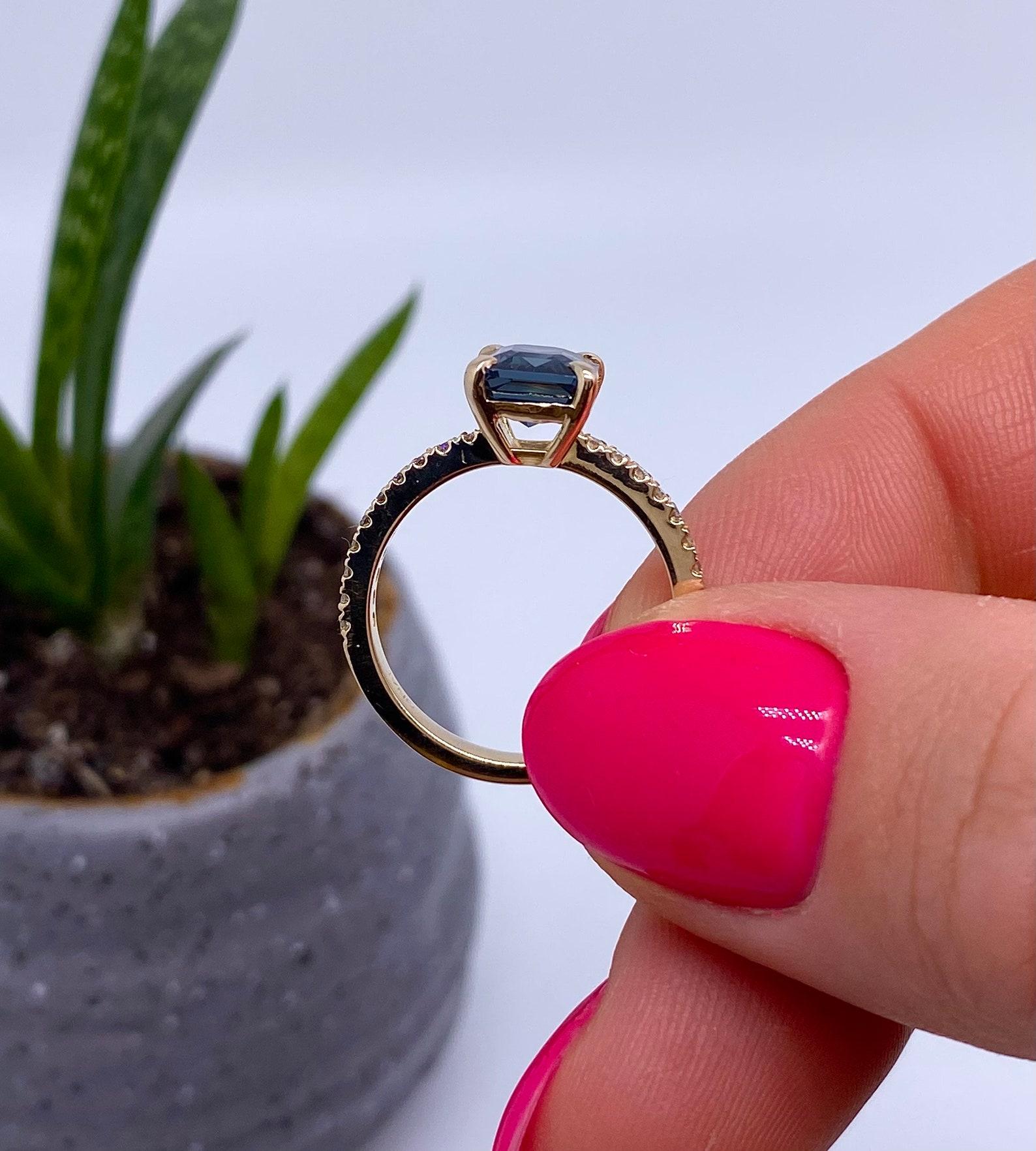 GFCO, spinelle bleue naturelle de 2,45 carats et diamants, or jaune massif 14 carats, 7US en vente 2