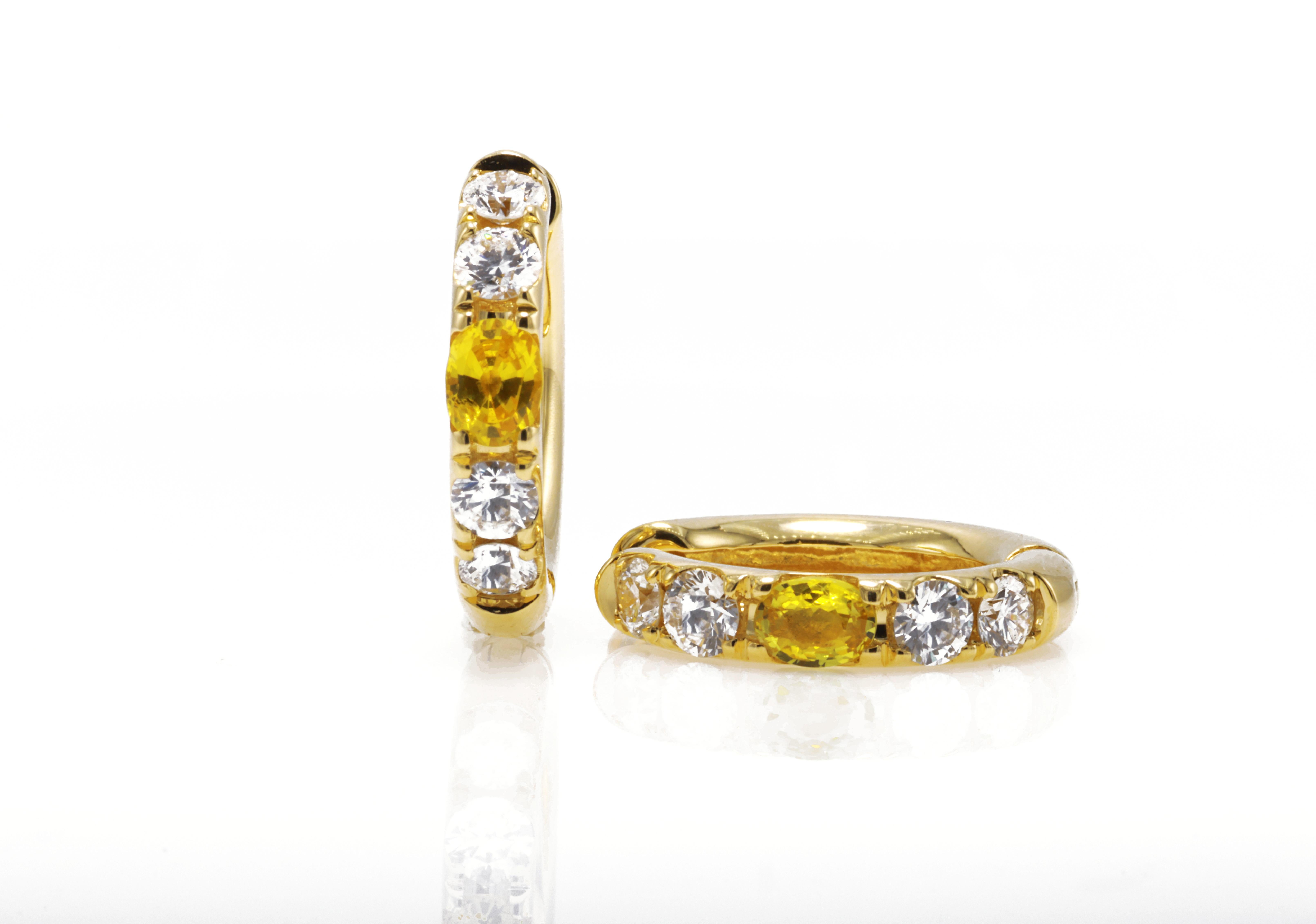 GFCO Certified 0.37 Carat Yellow Sapphire Earrings In New Condition For Sale In บางรัก, TH