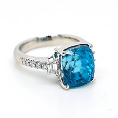 Bague en or blanc certifiée GFCO de 11,68 carats de zircon et de diamant blanc
