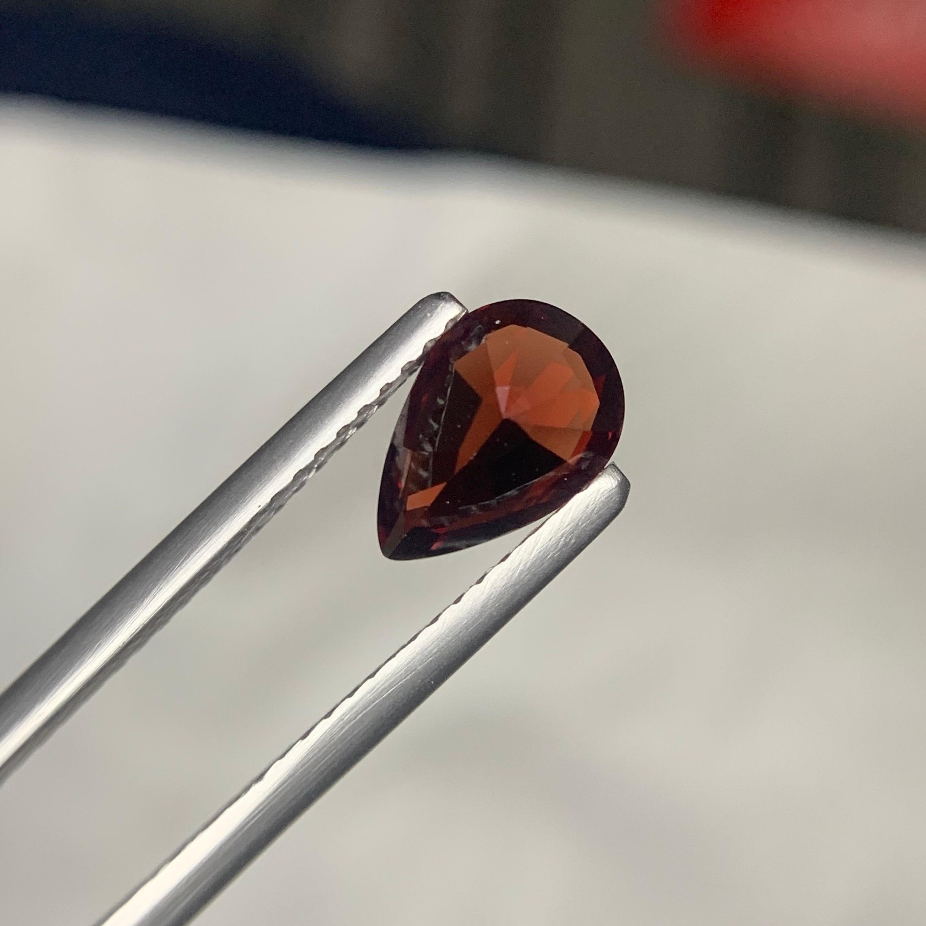 GFCO zertifiziert 1,20 Karat natürlichen losen roten Spinell Birne Form Edelstein (Arts and Crafts) im Angebot