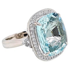 Anello in oro bianco con diamante fantasia con acquamarina certificata GFCO da 12.99 carati