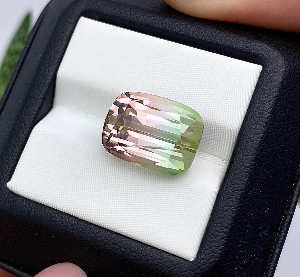 Pierre précieuse tourmaline melon d'eau naturelle certifiée GFCO, origine afghane, 15,51 carats Neuf - En vente à Daugavpils, LV