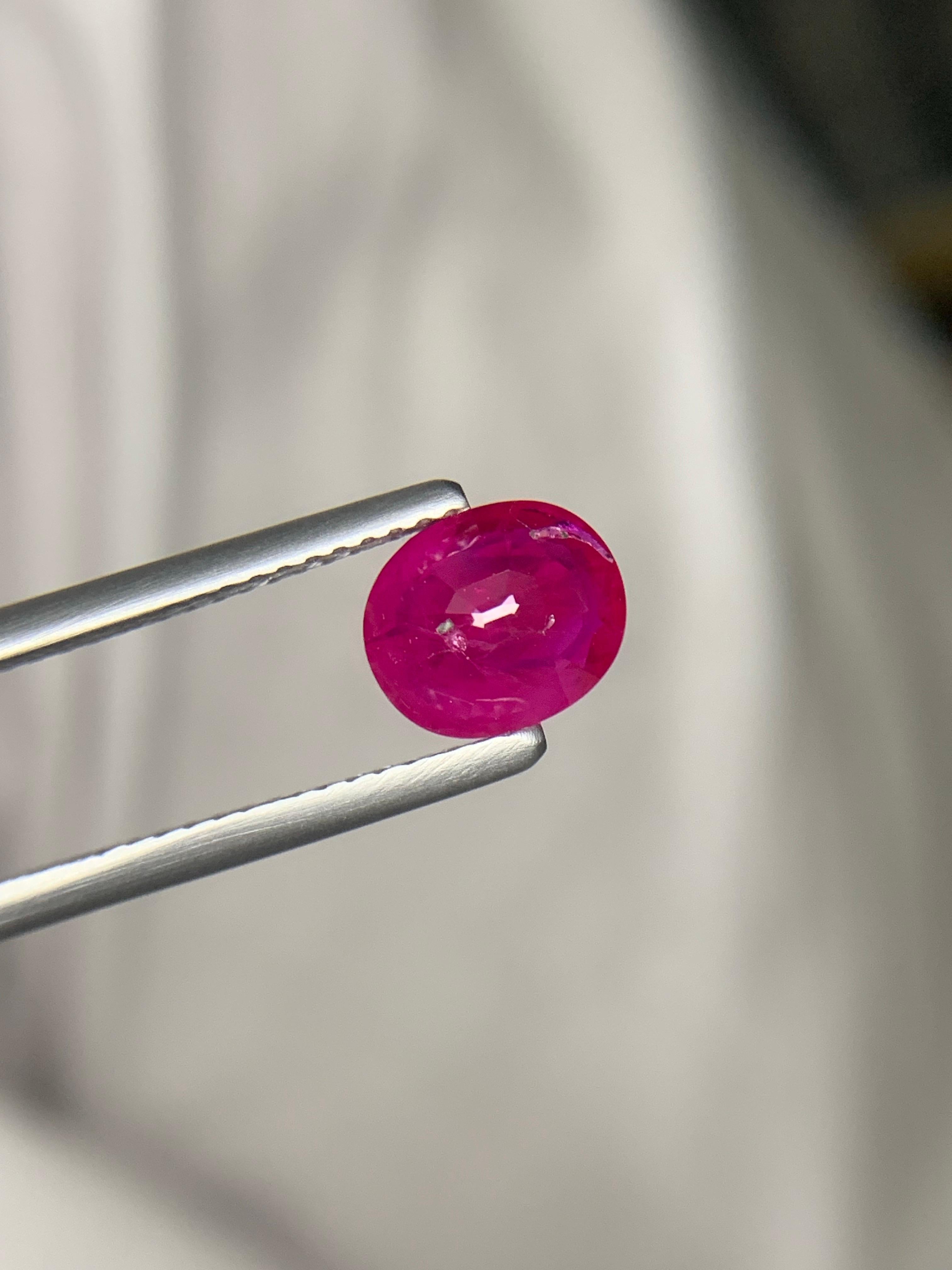 GFCO zertifiziert 1.61 Karat natürlichen losen burmesischen Rubin Oval Form Edelstein für Damen oder Herren im Angebot