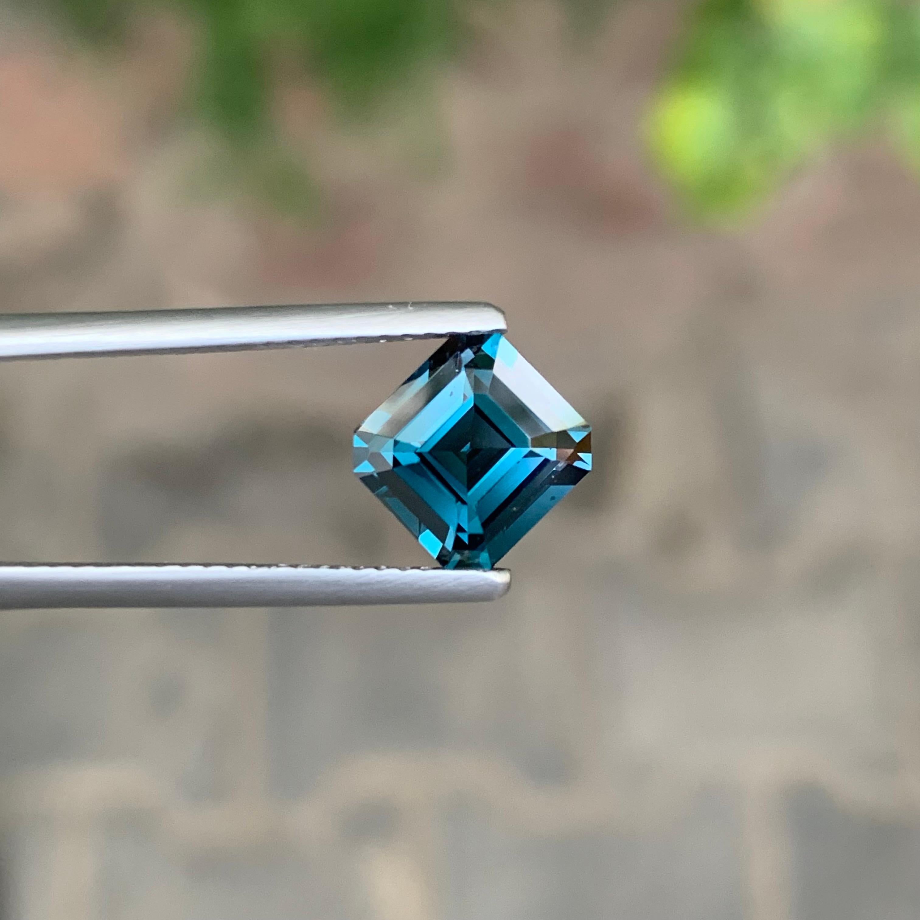 GFCO-zertifiziert 2,17 Karat natürlichen lose blauen Kobalt Spinell aus Tansania für Damen oder Herren im Angebot