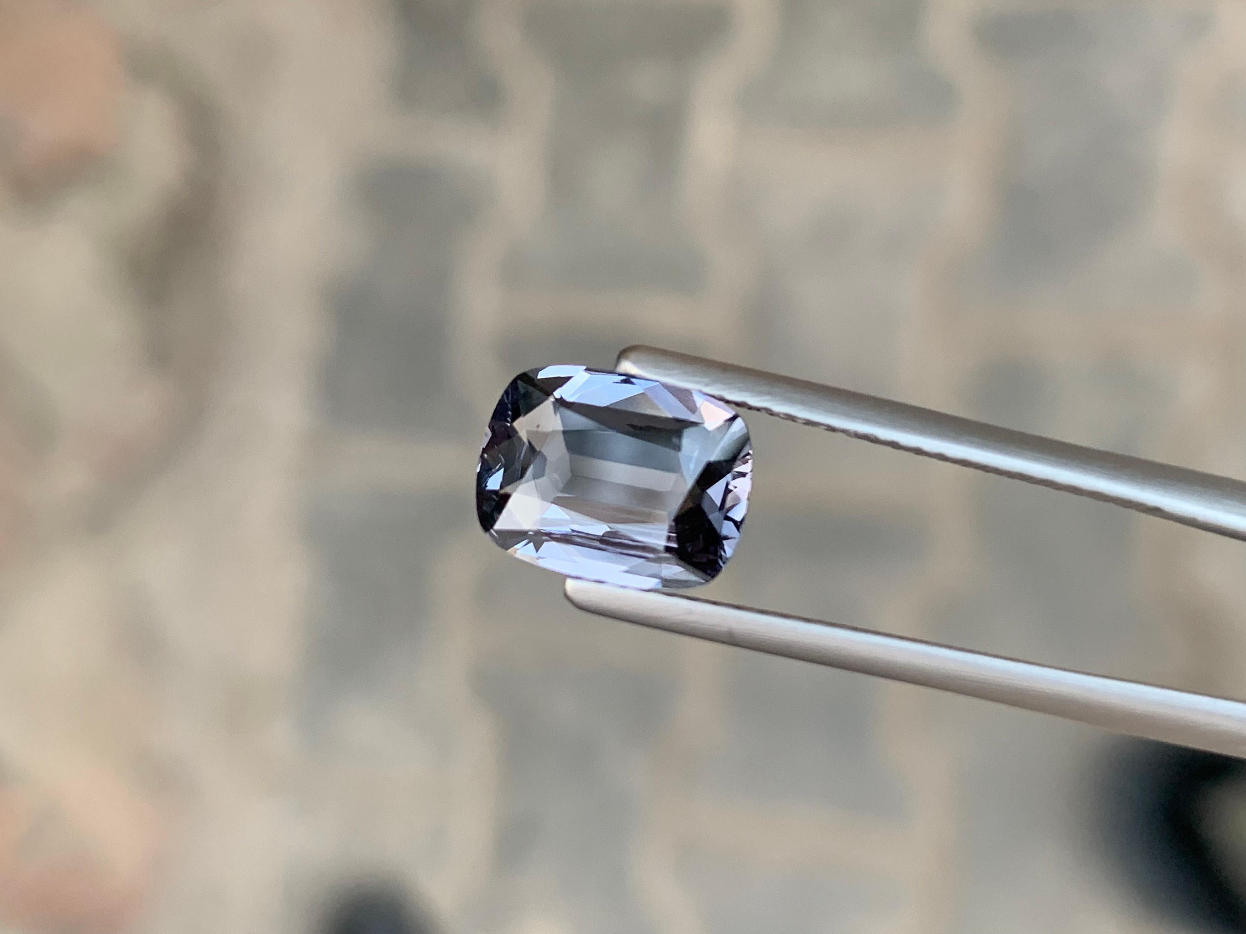 GFCO-zertifizierte 2,56 Karat natürliche lose grau blau Spinell aus Myanmar Mine (Arts and Crafts) im Angebot