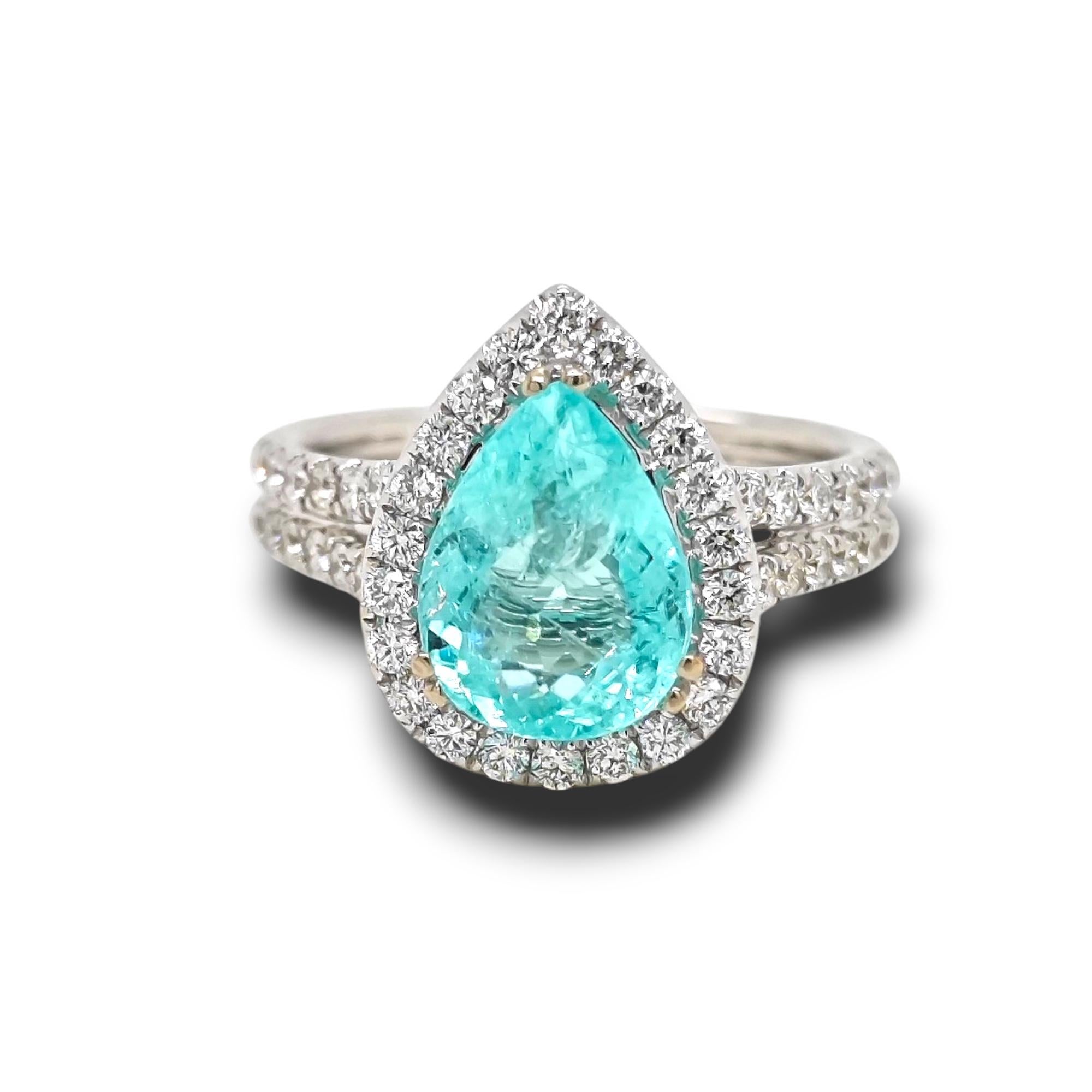 Bague en or blanc certifiée GFCO de 3,32 carats de tourmaline Paraiba avec diamant blanc Neuf - En vente à New York, NY