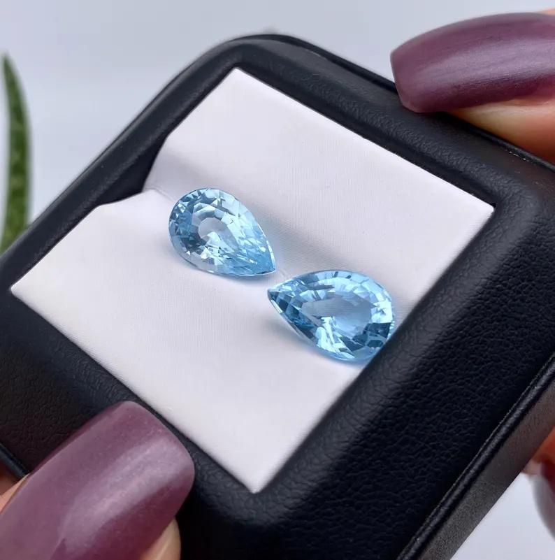 Pear Cut GFCO Certified 5.79Ct Pair of Natural Aquamarine gemstones, Pear cut, Madagascar For Sale